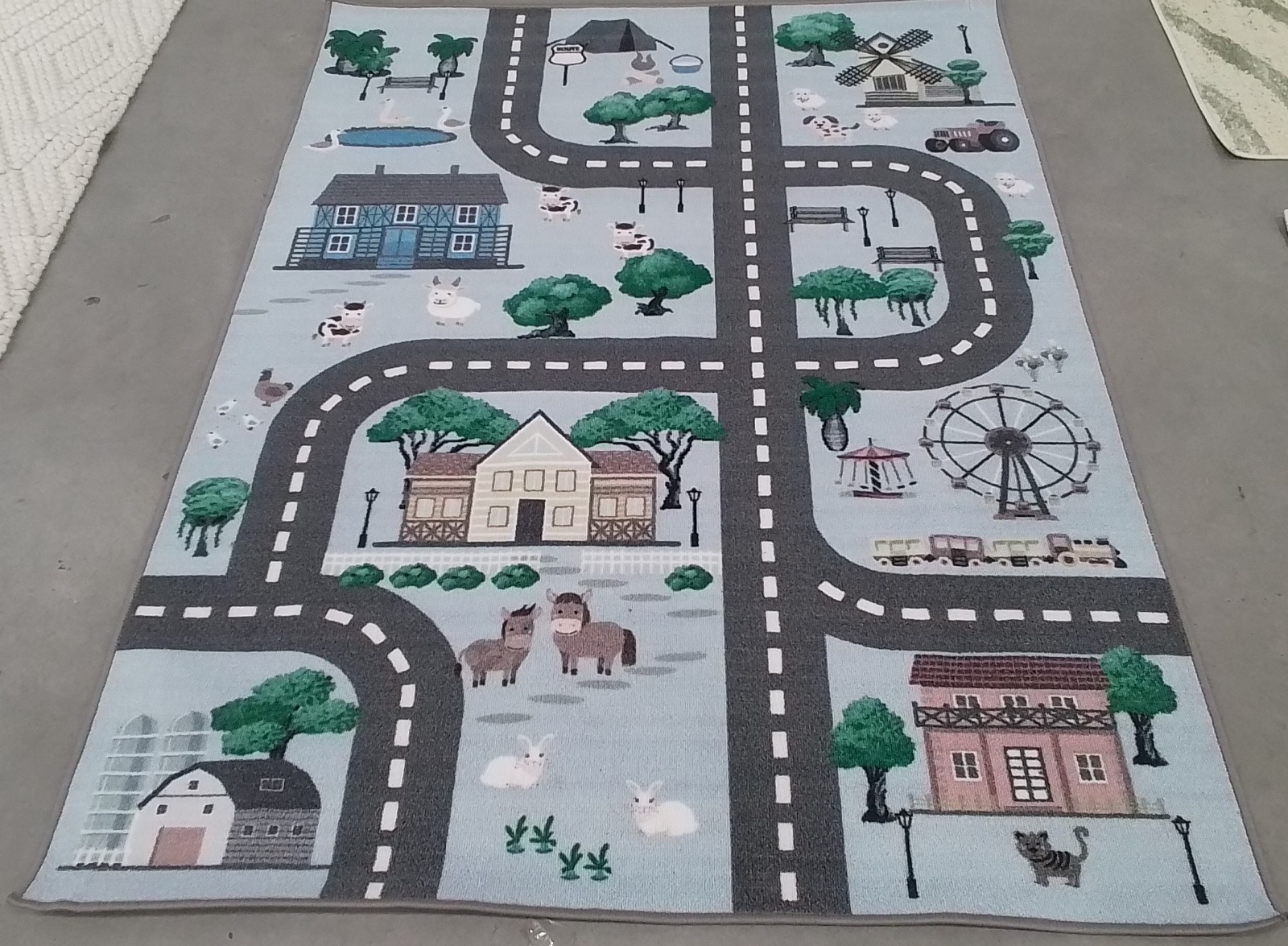 BLUE / DARK GREY 4′-4″ x 6′-0″ Flaw in Rug, Reduced Price 1172785181 KPH235M-4