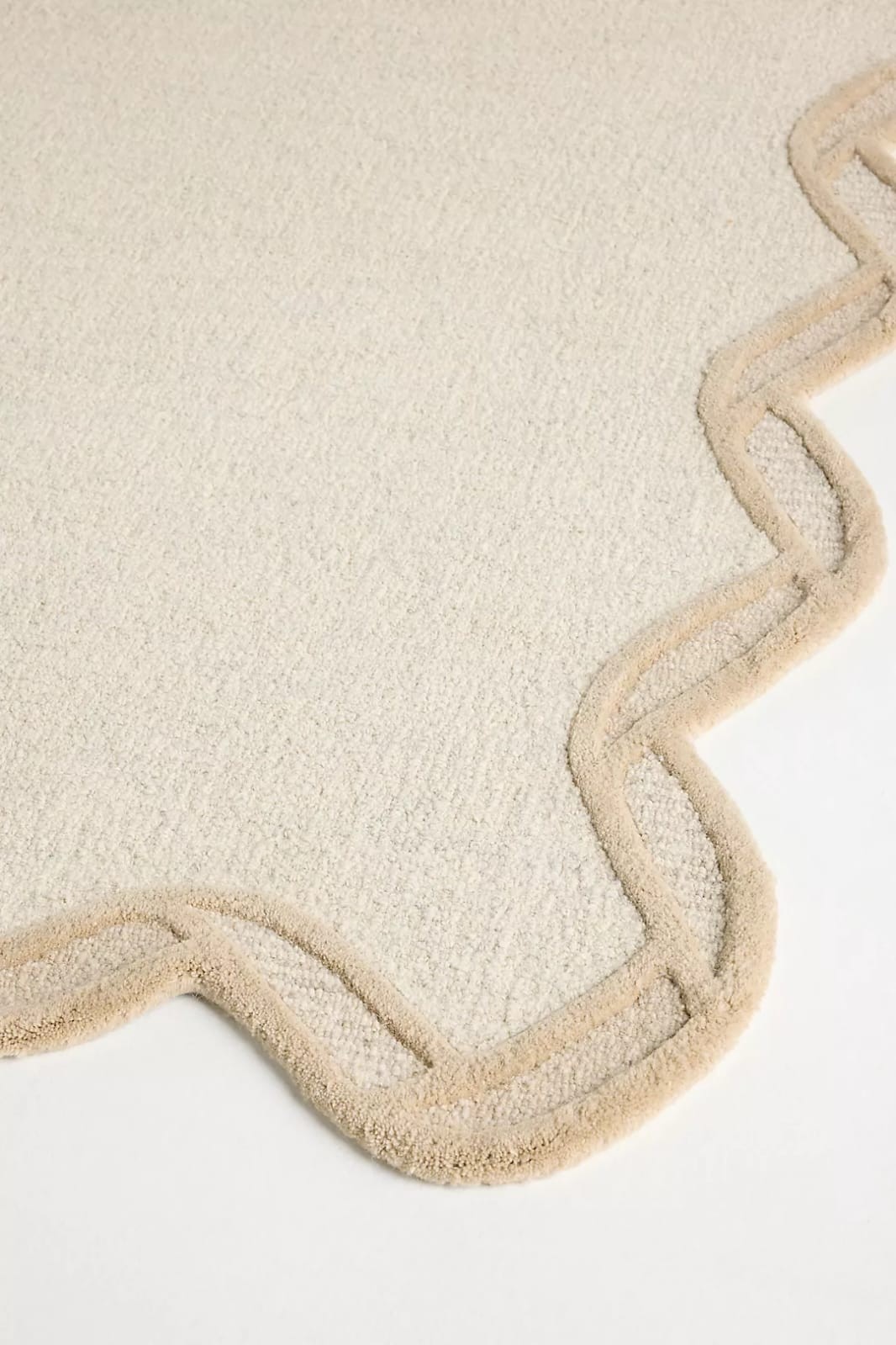Scalloped Border Rug Hand Tufted Wool Rug Anthropologie Rugs for Bedroom Office