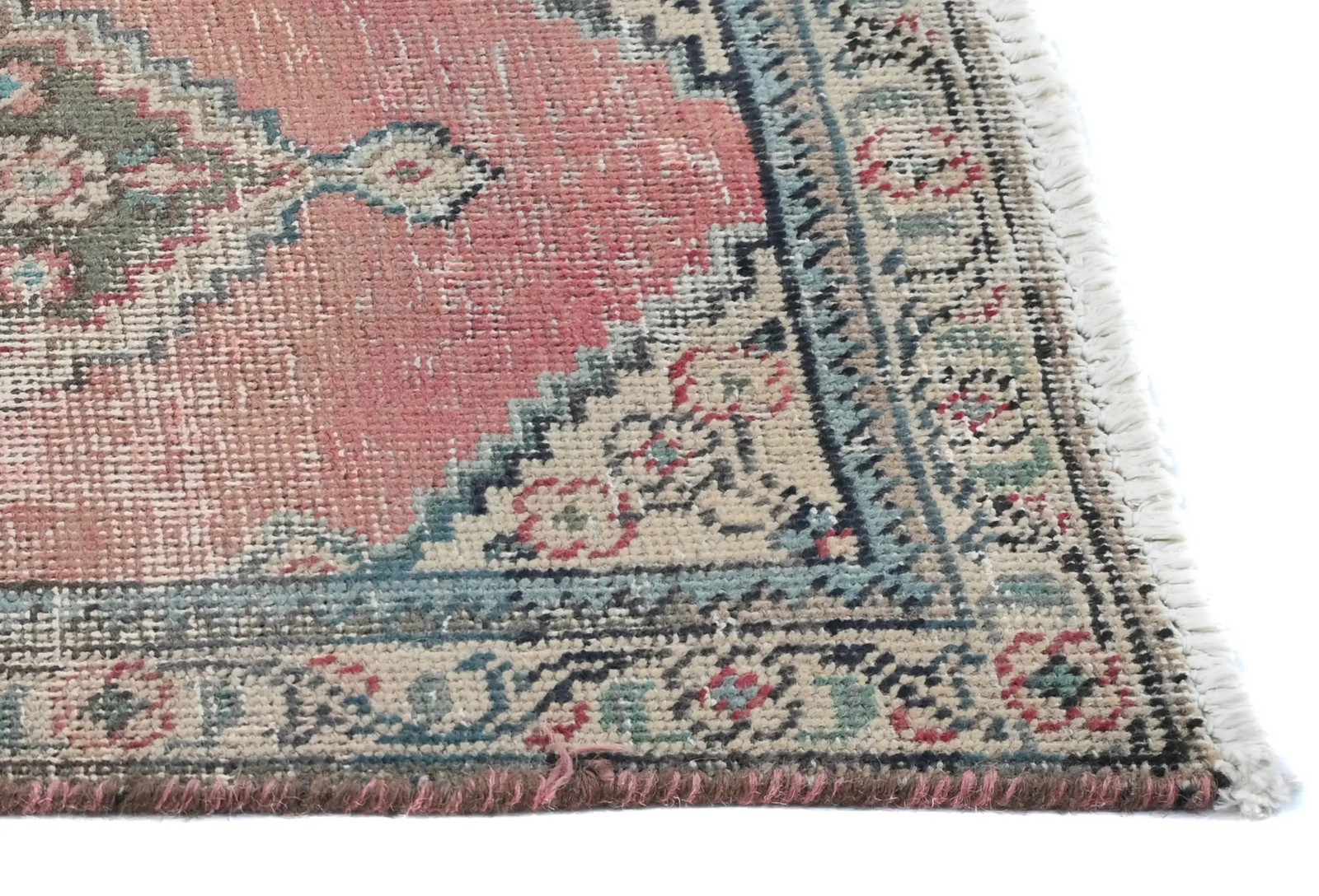 Semi-Antique Distressed Oriental Rug Muted Floral Design Decor Carpet 1’7X2’2 ft