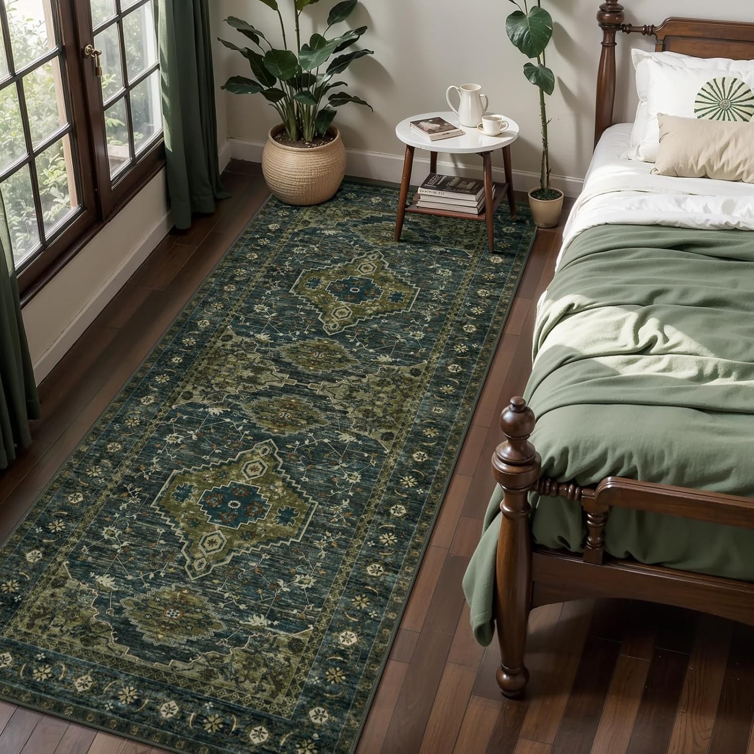 Elegant 2′ x 6′ Non-Slip Vintage Rug – Soft Low Pile for Living Spaces