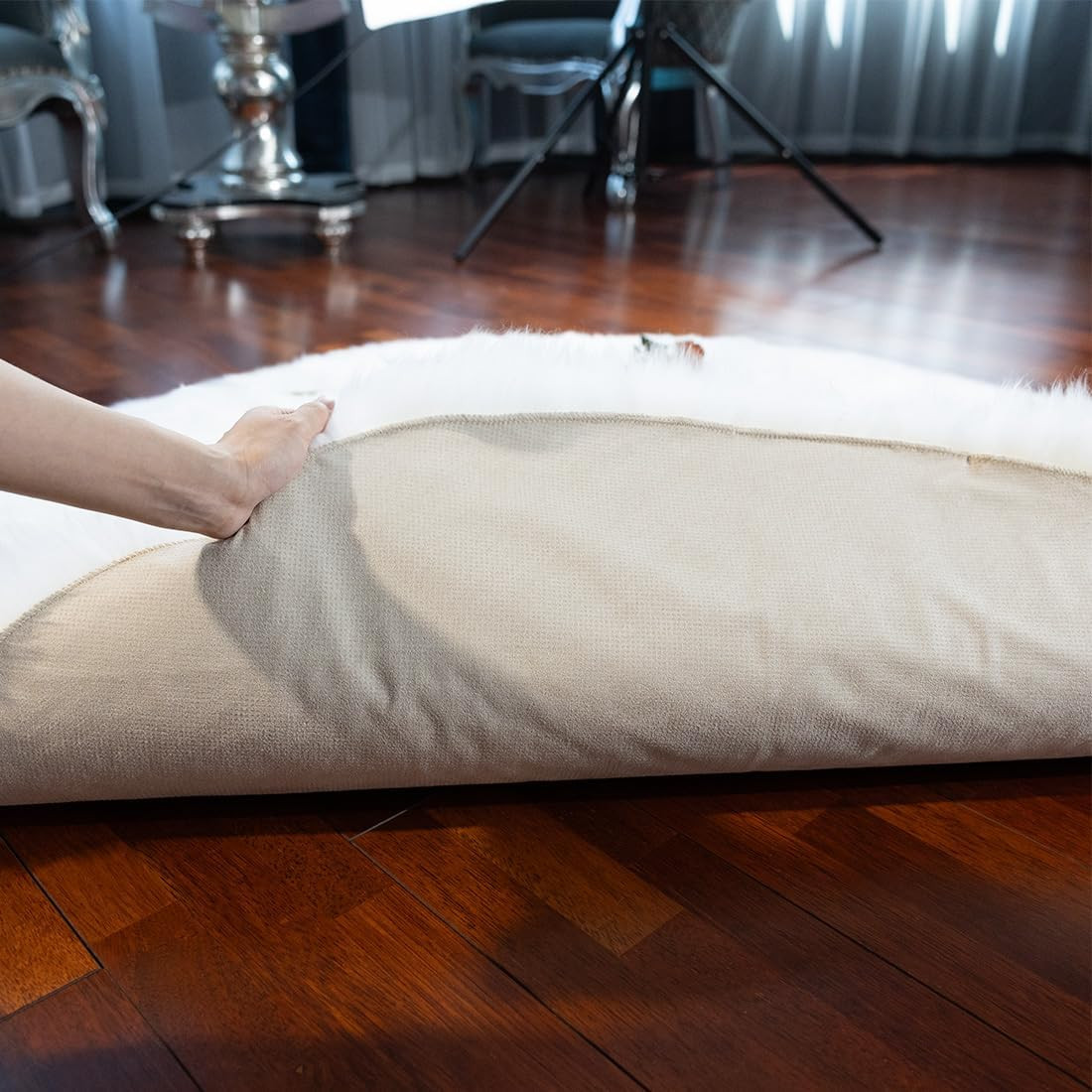 Ivory White Genuine Sheepskin Rug 48″ Round Plush Soft Fluffy Area Carpet