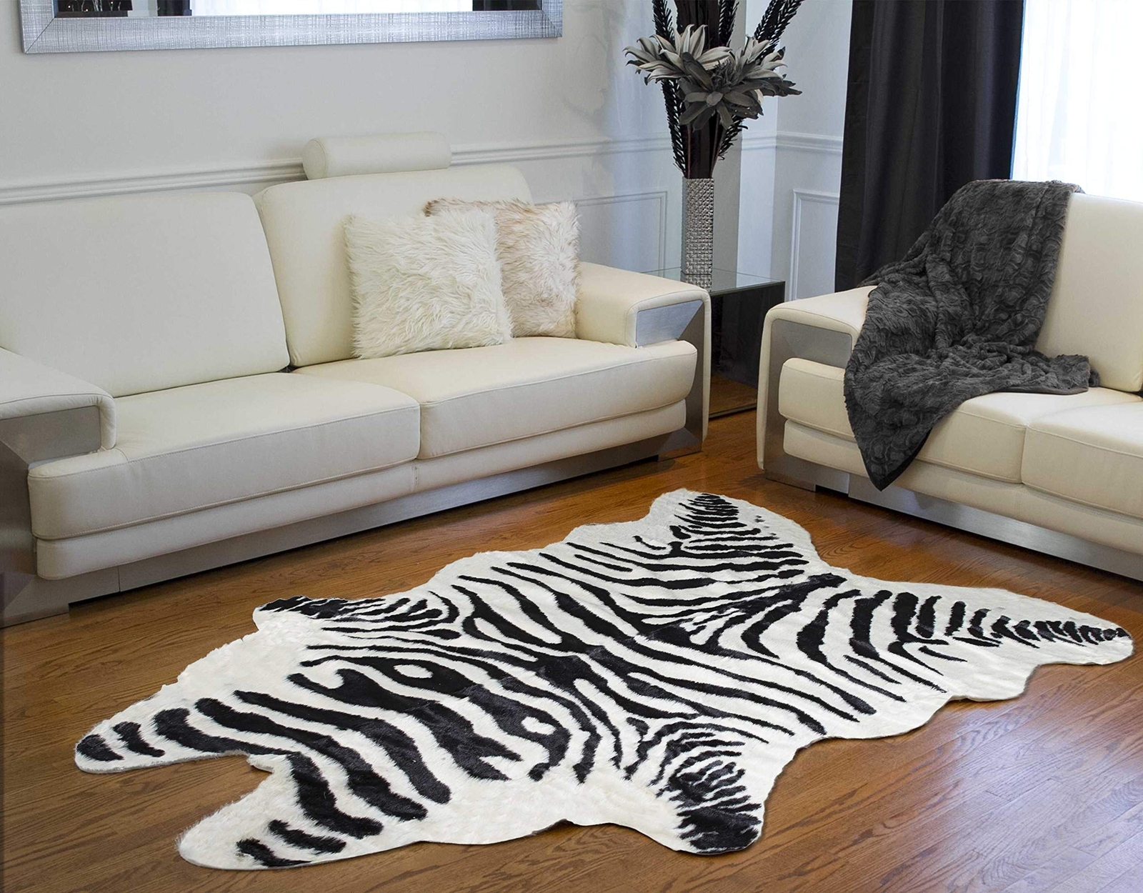 5′ X 7′ Black and White Faux Cowhide Zebra Print Area Rug