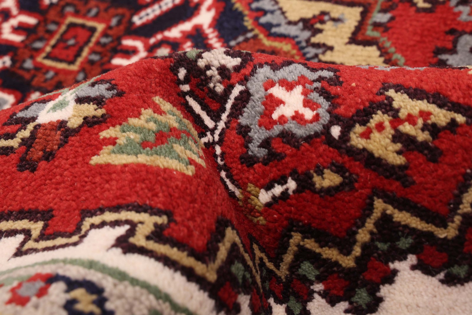 Vintage Hand-Knotted Area Rug 3’11” x 5’11” Traditional Oriental Wool Carpet
