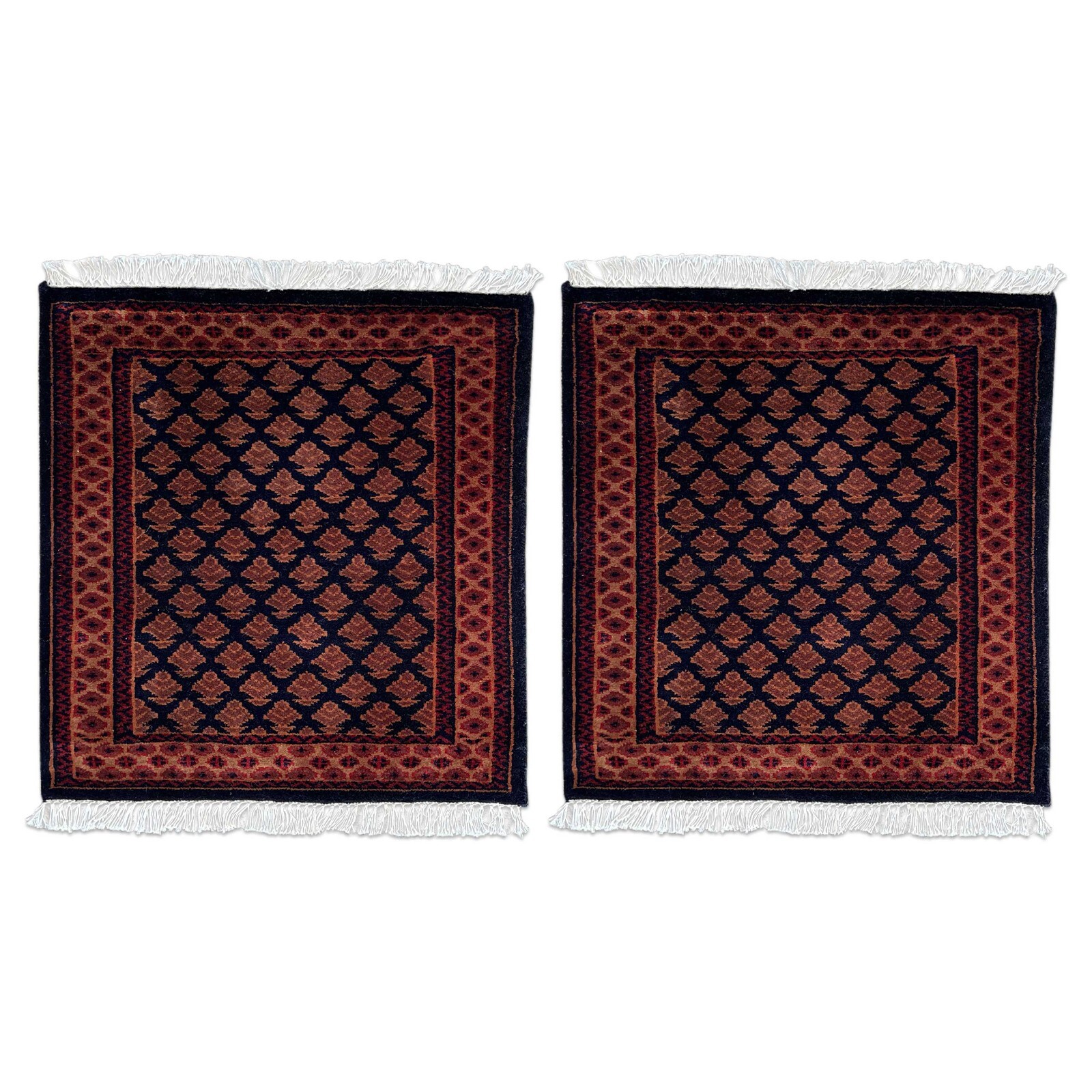 Handmade Hand Knotted Woolen Rug 2×2 feet (60×60 cm) Lichi Black Pair