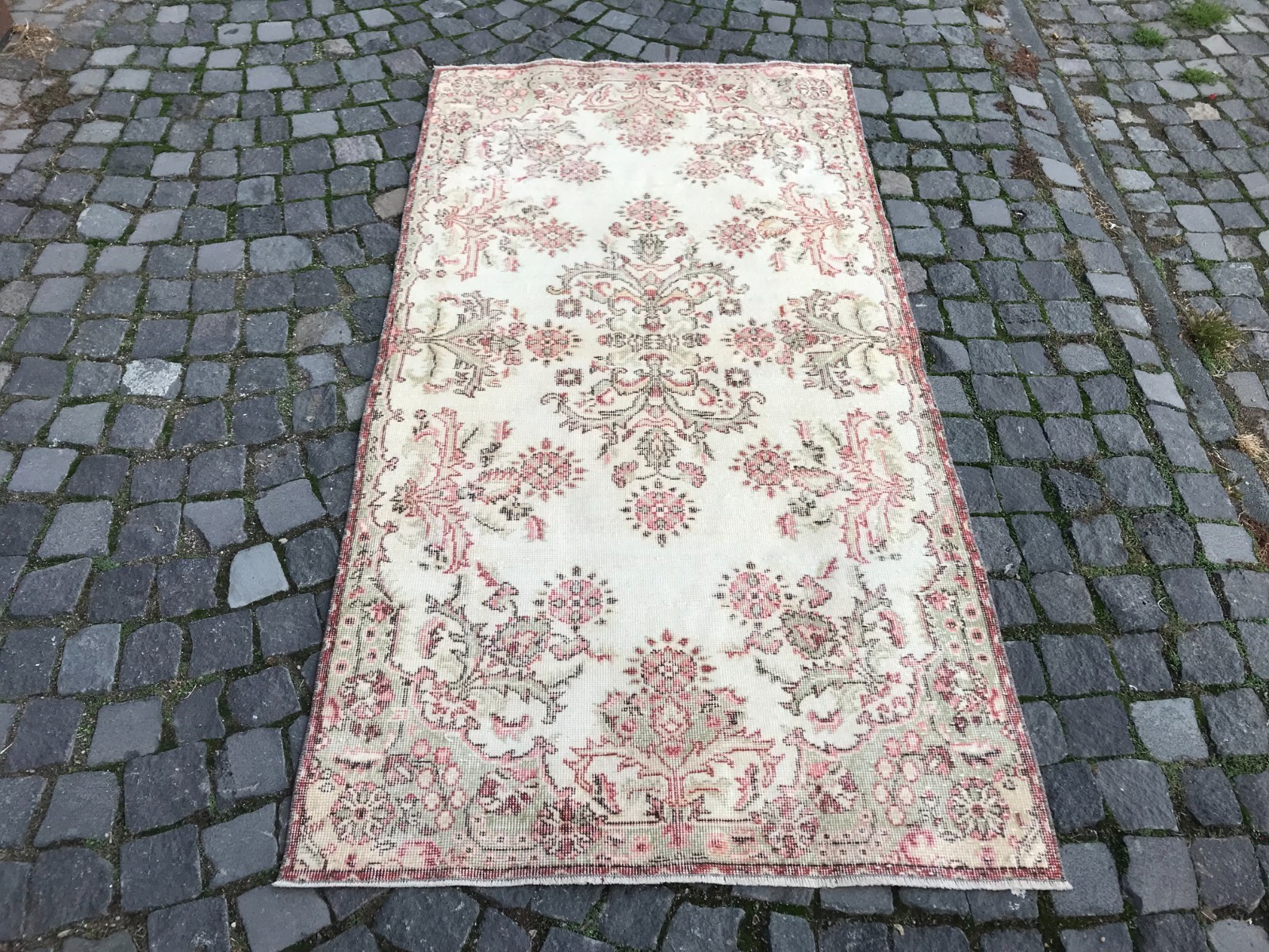 Bohemian Area Rug Handmade Wool Rug Turkish Vintage Traditional Rug 3,6 x 7,0 ft