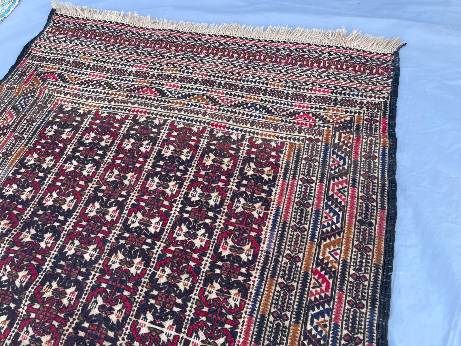 4×5 Decorative Soumak Rug Handwoven Tribal Wool Geometric Flatweave Carpet.