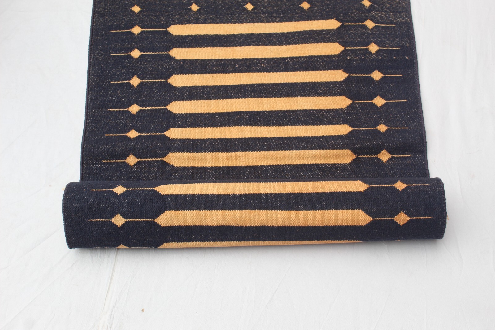 🧵 Black & Golden Yellow Striped Cotton Runner – Reversible Handwoven Kilim Rugs