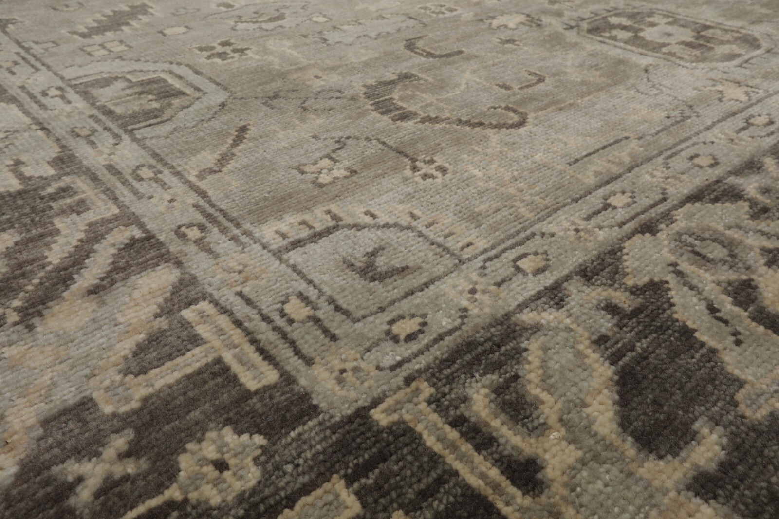 LoomBloom Multi size Muted Turkish Oushak Hand Knotted 100% Wool Area Rug Gray
