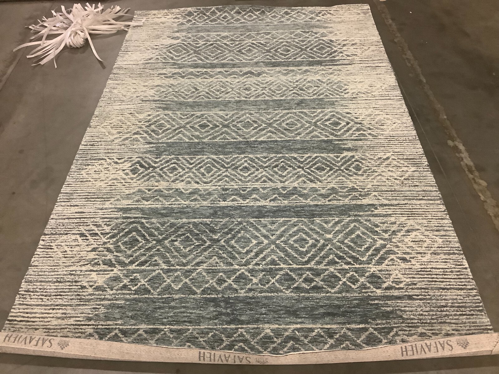 NATURAL / BLUE 5′ X 8′ Back Stain Rug, Reduced Price 1172668827 MET804M-5