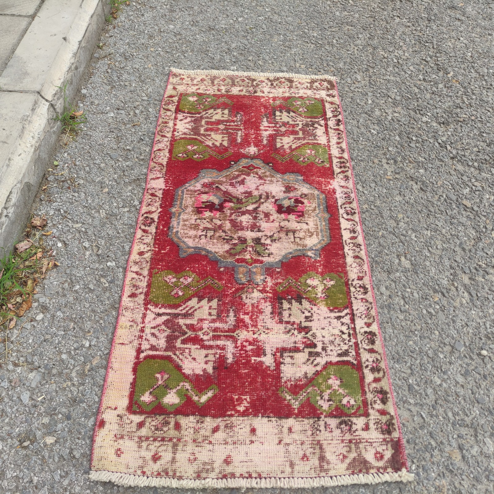 Roses Vintage rug 2×4 mini runner rug 1.74 x 3.9 ft. worn carpet 53 x 119 cm