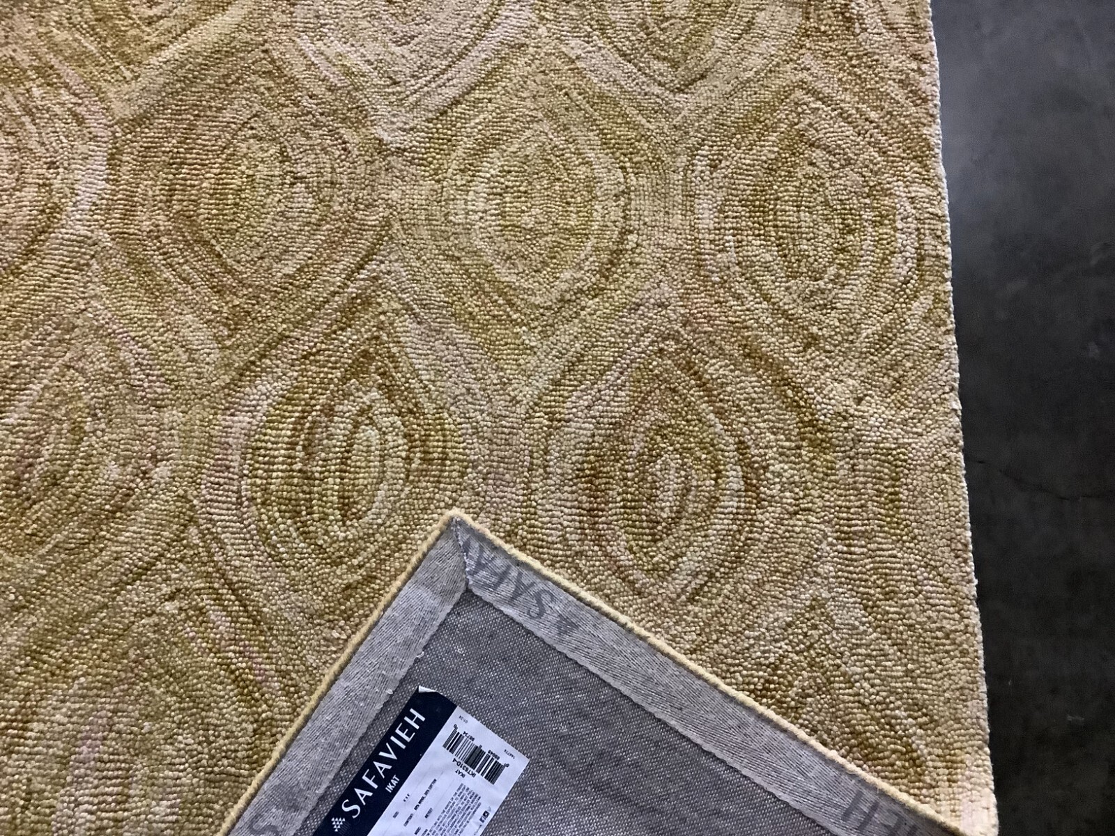 GOLD 4′-0″ x 6′-0″ Flaw in Rug, Reduced Price 1172677433 IKT631D-4