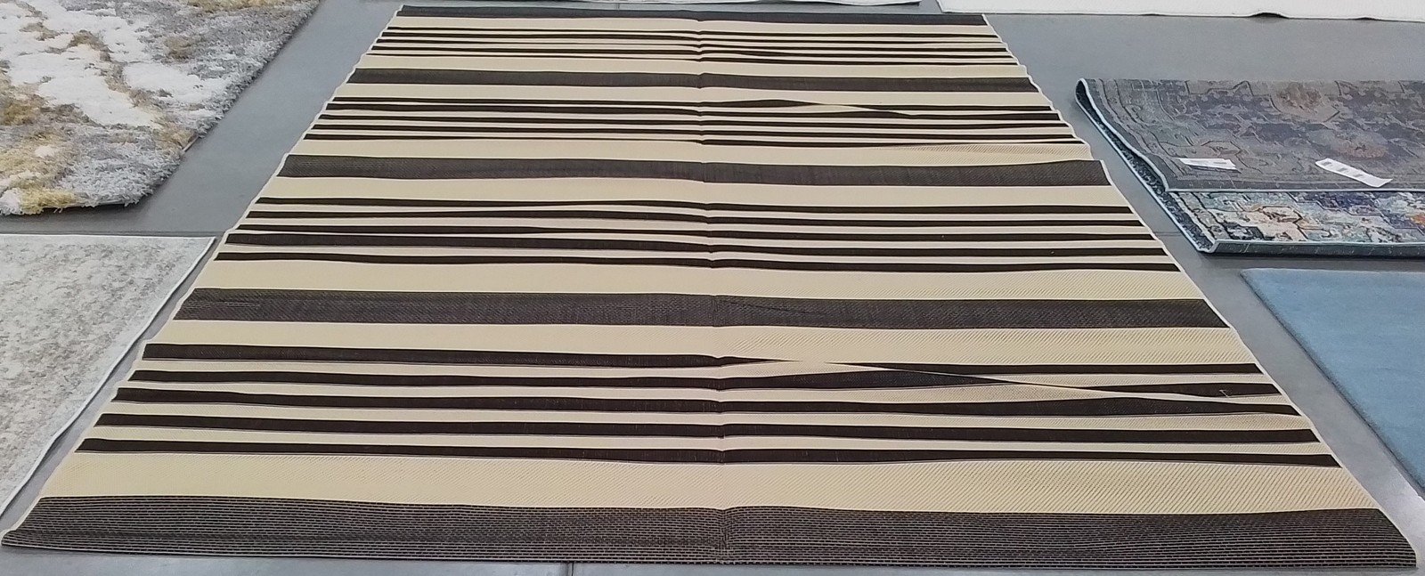 BLACK / BONE 9′-0″ x 12′-0″ Flaw in Rug, Reduced Price 1172789793 CY6062-216-9