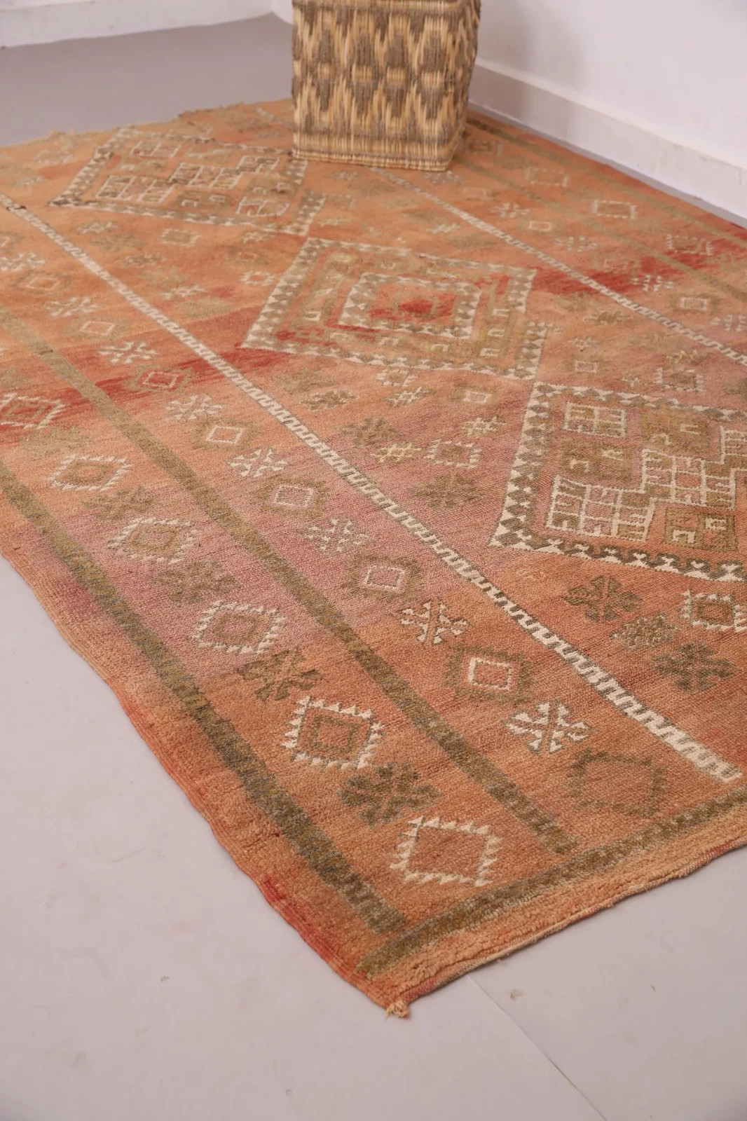Vintage Moroccan rug Color Brown Bohemian Handmade Area Rug & Carpet.