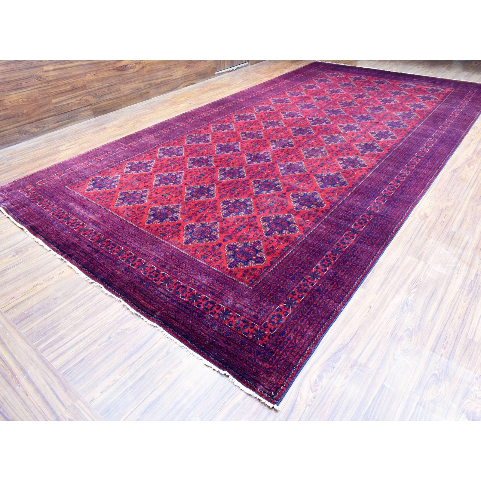 10’x19’2″ Red Hand Knotted Afghan Khamyab Extra Soft Wool Oversized Rug R72328