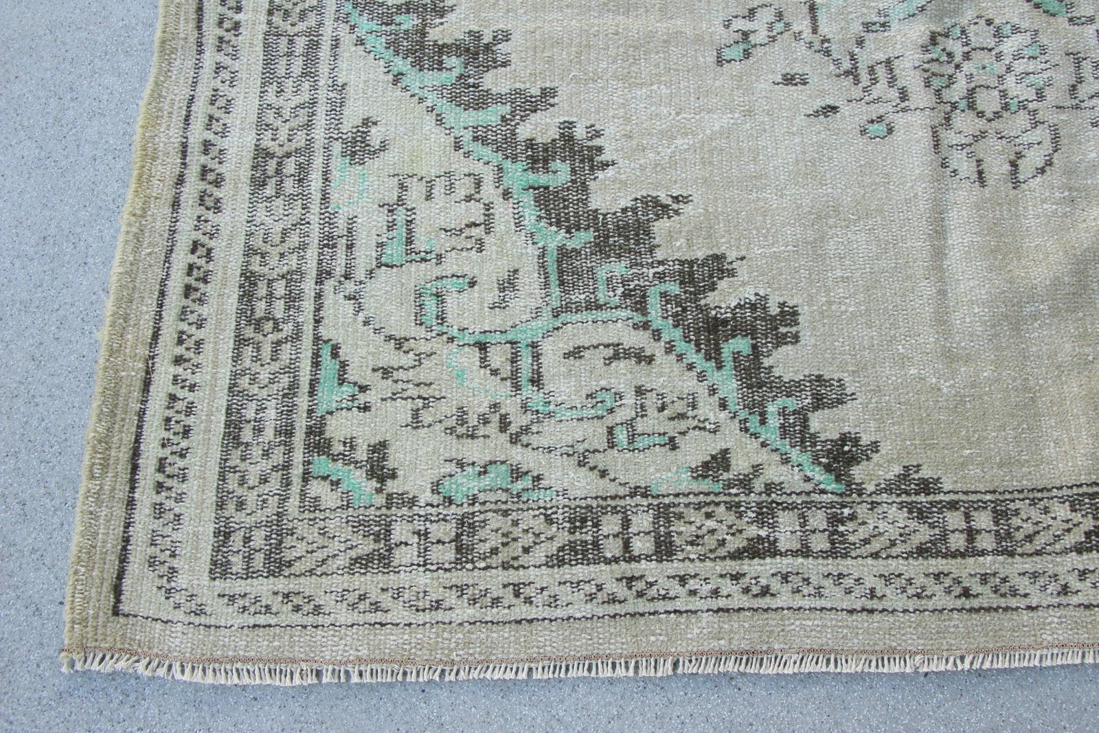 Vintage 5,7×9,7 ft Rug, Turkish Rug, Gray Abstract Wool Rug