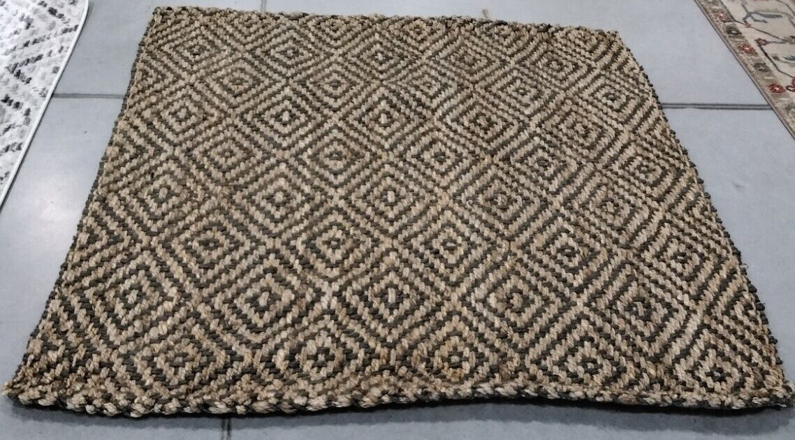 NATURAL / GREY 5′ X 5′ Broken Thread Rug, Reduced Price 1172726145 NF181D-5SQ