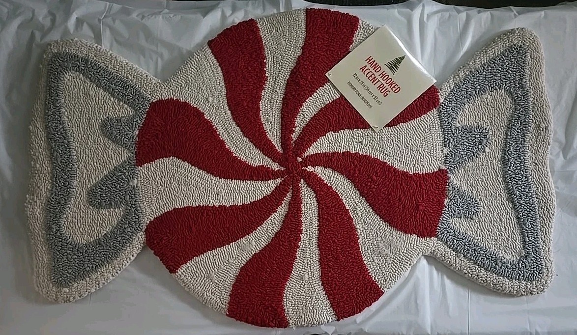 Hand Hooked Accent Rug 22 X 38 In Memory Foam Underfoot Peppermint Candy