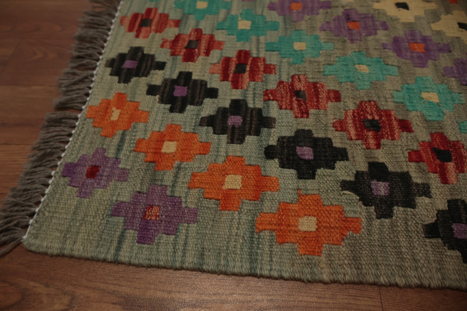 Colorful Kilim Rug 3×5 Add a Splash of Color with Geometric Flat-woven Carpet