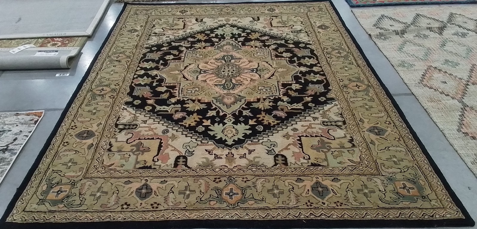 BLACK / GOLD 8′-0″ x 10′-0″ Back Stain Rug, Reduced Price 1172784396 HG625Z-8