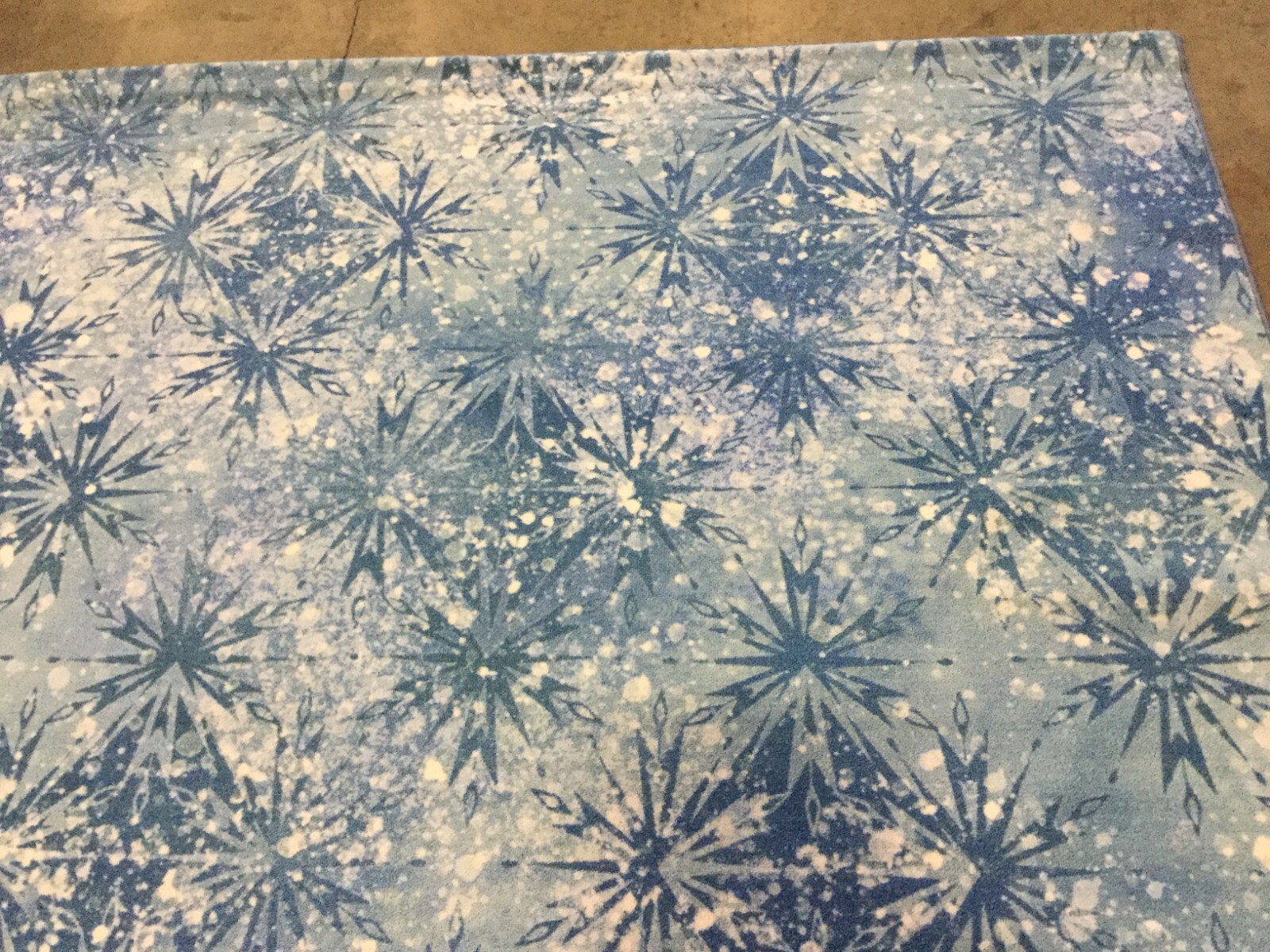 BLUE / LIGHT BLUE 6′-7″ X 9′ Flaw in Rug, Reduced Price 1172660340 DSN572M-6
