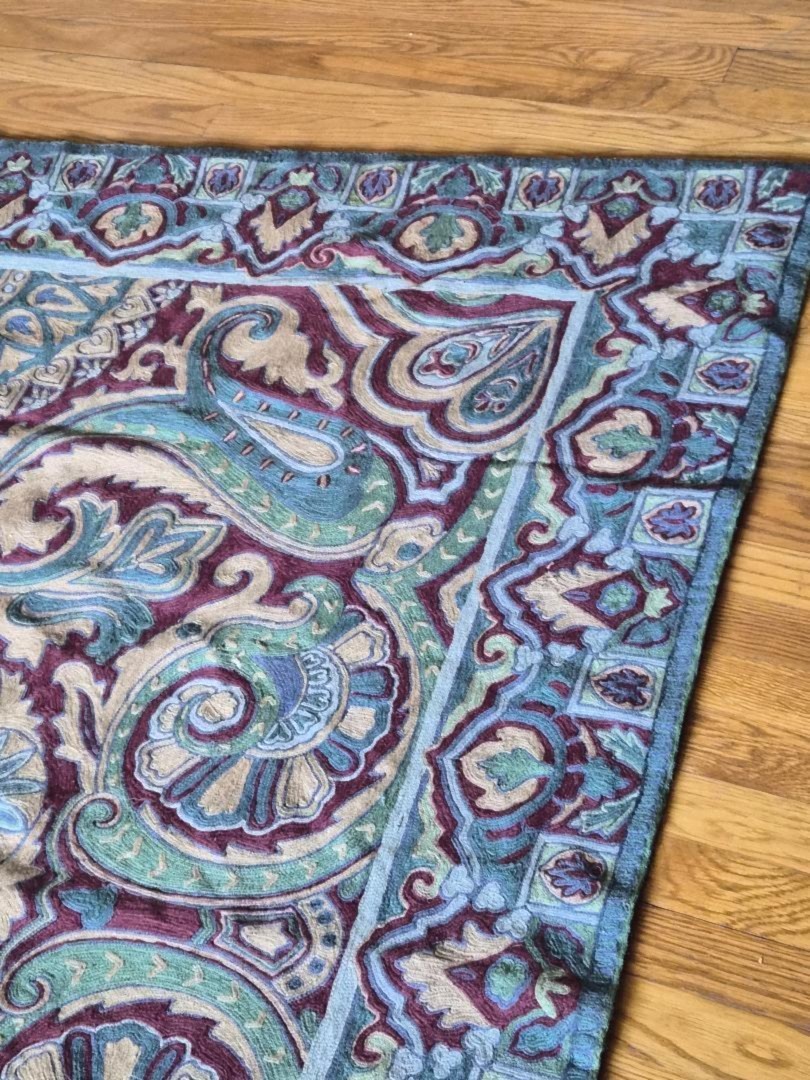 Ralph Lauren Elizabeth Paisley 100% Wool Handmade Chainstitch Rug – 6′ x 9′ **