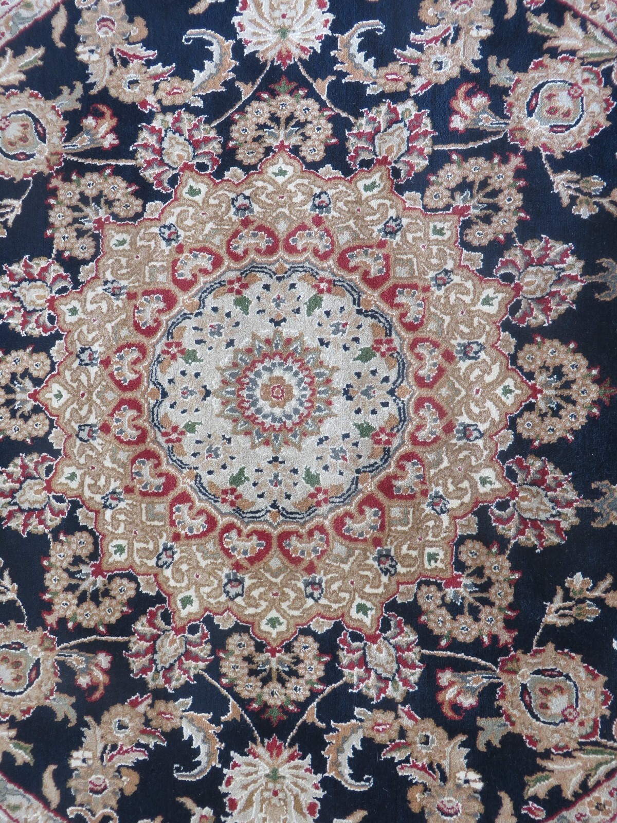 6 x 6 Round Hand Knotted Navy Blue Nain With Silk Oriental Rug G14106