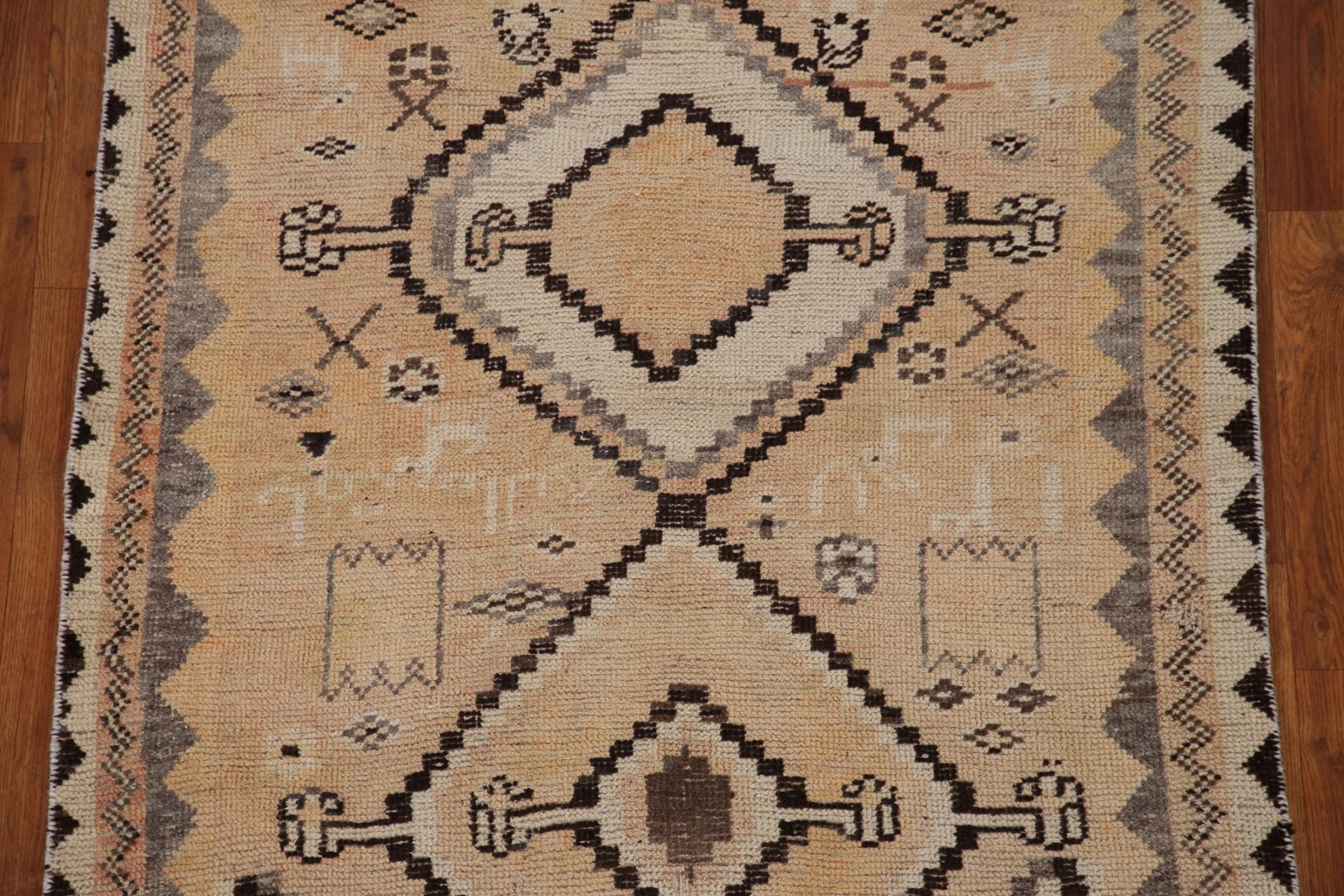 Vintage Muted Tribal Lori Geometric Area Rug 4’x6′ Wool Handmade Nomad Carpet
