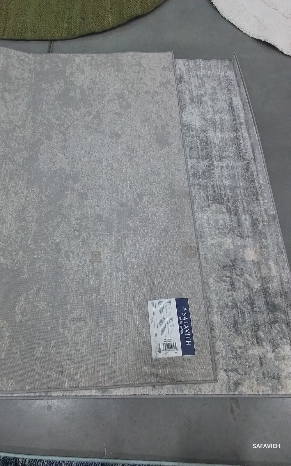 GREY / IVORY 5′-3″ x 7′-6″ Back Stain Rug, Reduced Price 1172807032 BNT822H-5