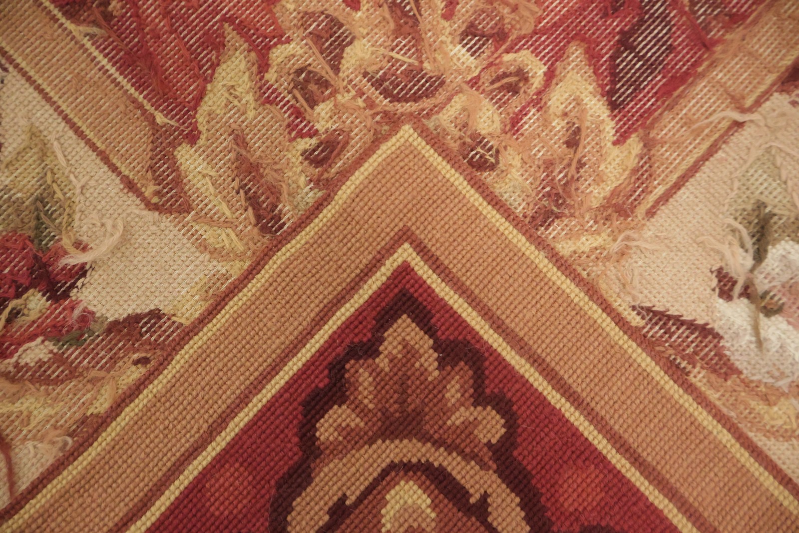 French Style Tapestry Aubusson Rug 6×9 Needle-Point Wool Floral Pattern Chinese