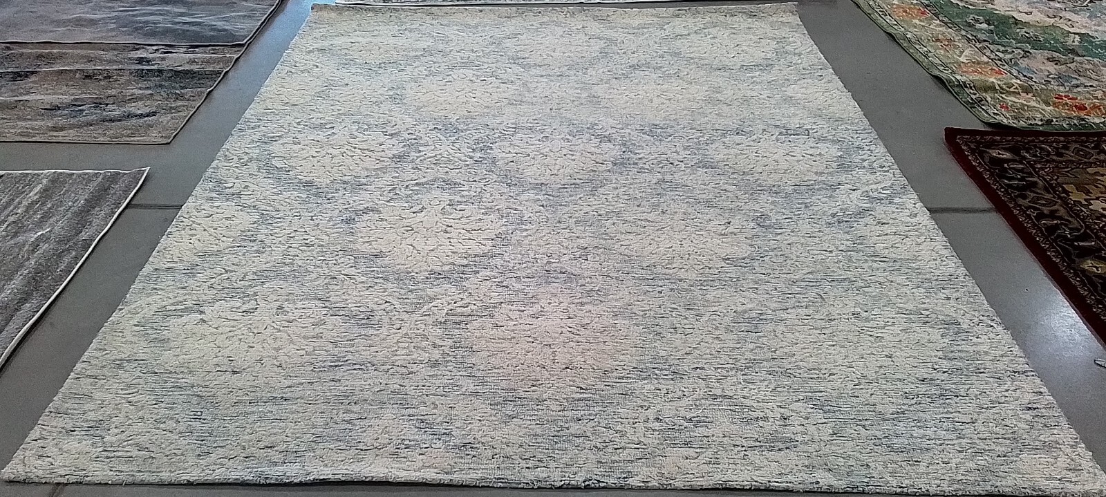 BLUE / IVORY 8′-0″ x 10′-0″ Flaw in Rug, Reduced Price 1172771922 MET871M-8