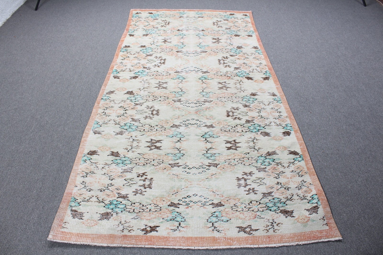 Turkish Vintage Rug 4,3×8,2 ft (132×251 cm), Blue Oriental Rug