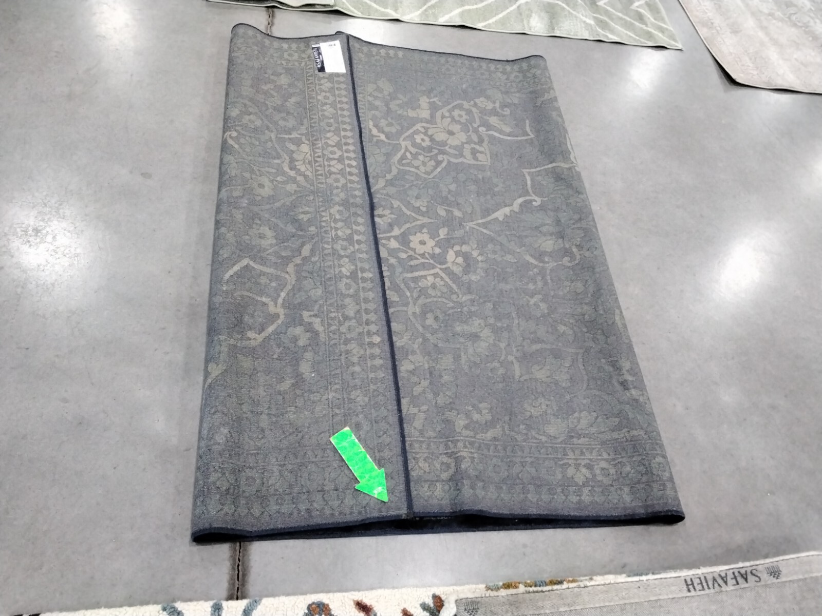 BLU / YELLOW 5′-3″ X 7′-6″ Back Stain Rug Reduced Price 1172764204 VTG175-2333-5