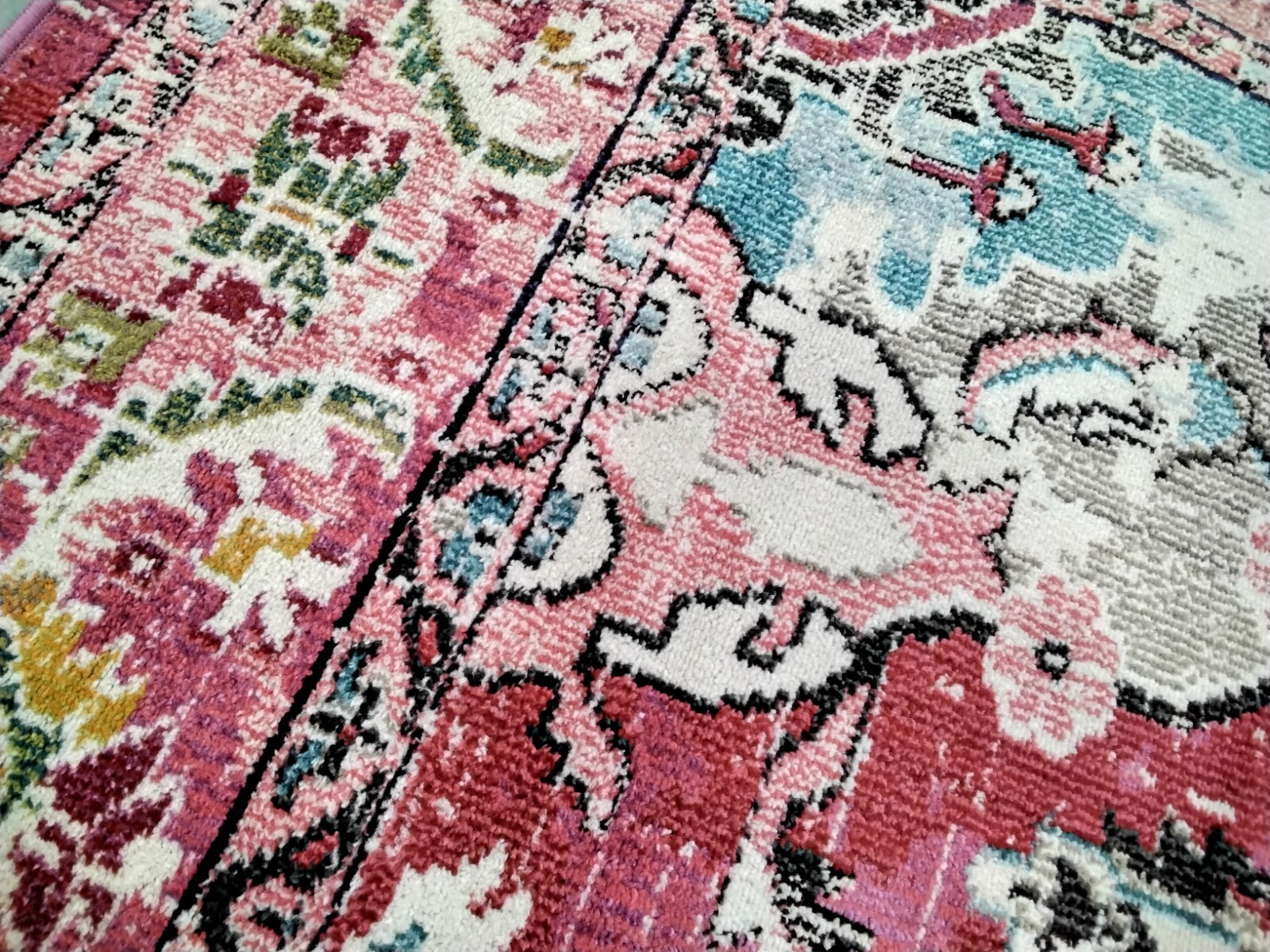 PINK / MULTI 6′-7″ X 9′-2″ Back Stain Rug, Reduced Price 1172759475 MNC243D-6