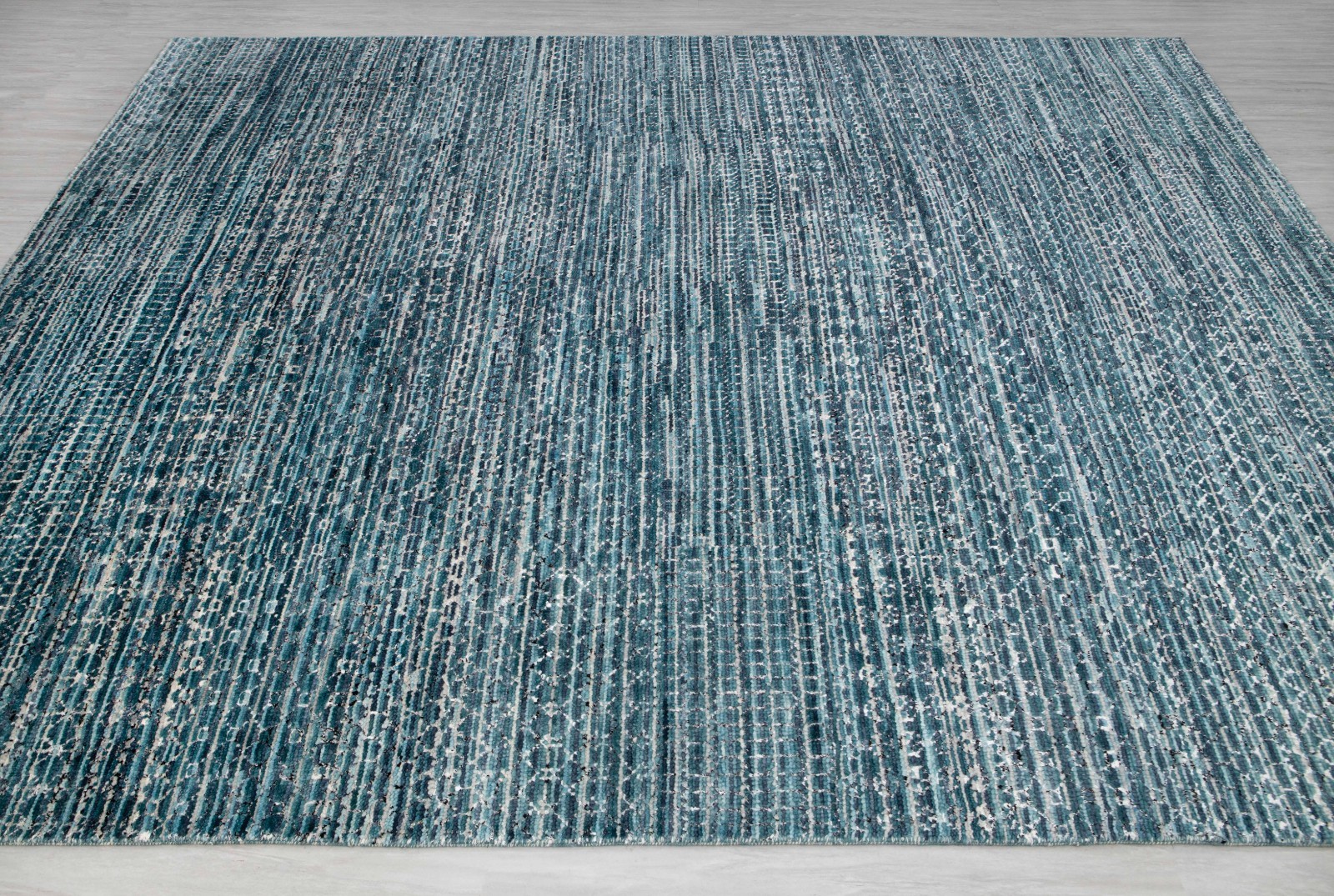8×10 Teal Blue Indo Savannah Contemporary Look Hand Knotted Soft Wool & Silk Rug