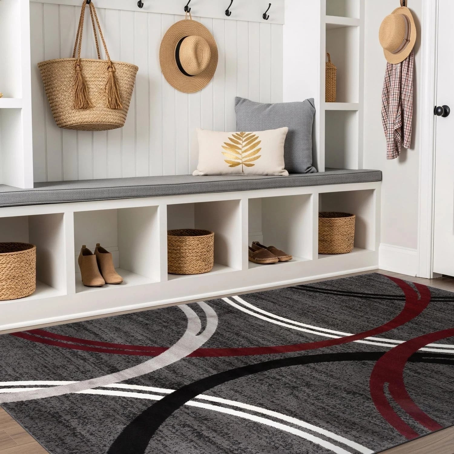 Elegant Wavy Circle Design Area Rug, Red 6’6″ x 9′ – Perfect for Dining Room