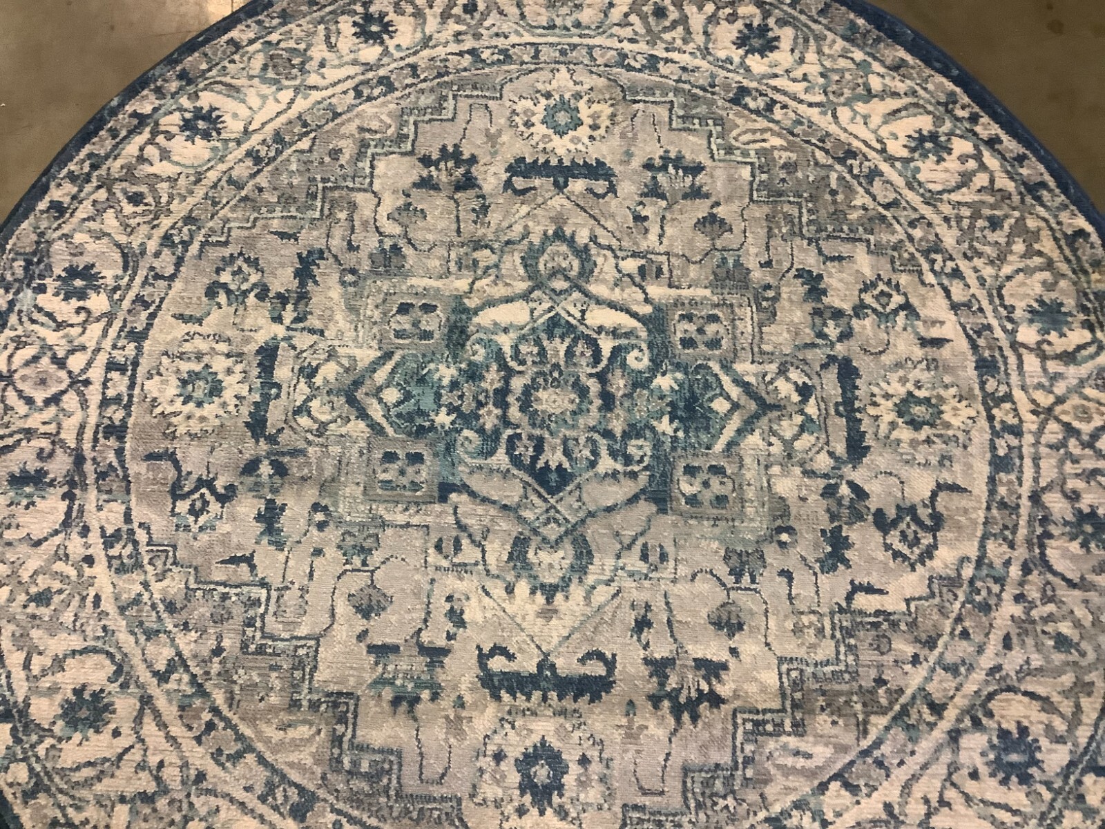 LIGHT GREY / BLUE 5′-0″ x 5′-0″ Flaw in Rug, Reduced Price 1172671475 BNT851G-5R