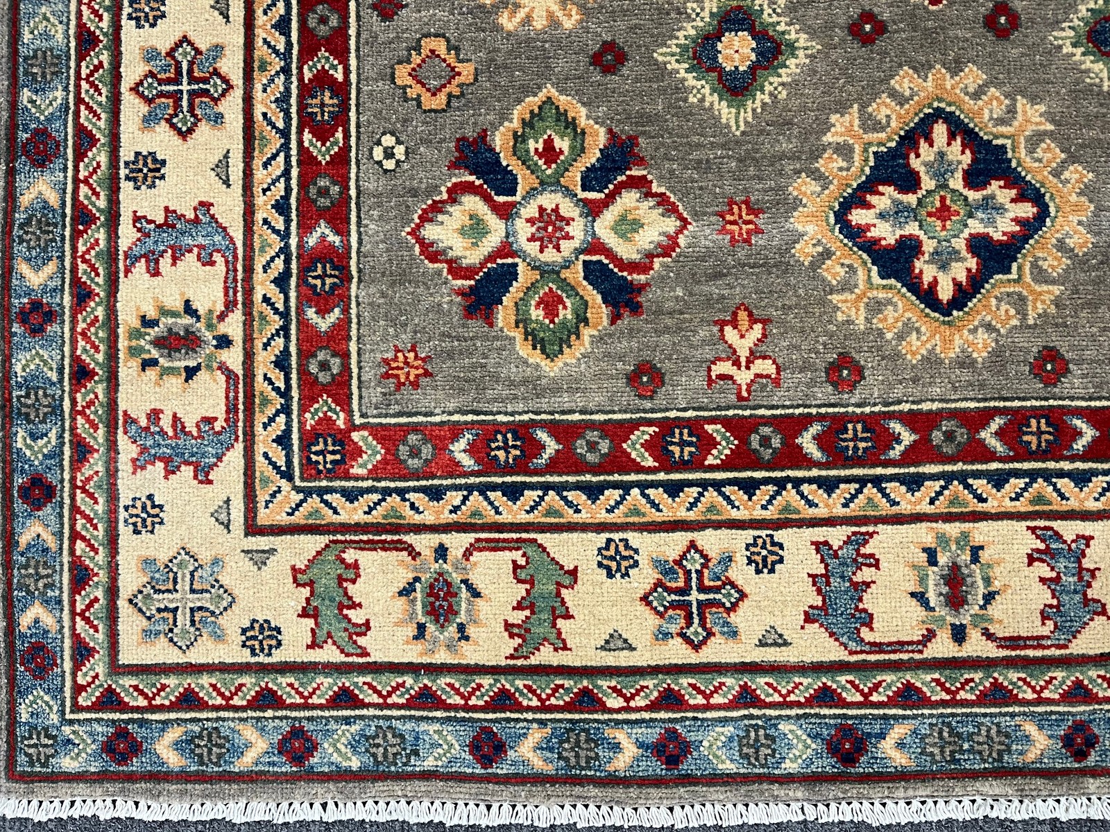 Gray Geometric Kazak 5X7 Handmade Wool Rug # 13809