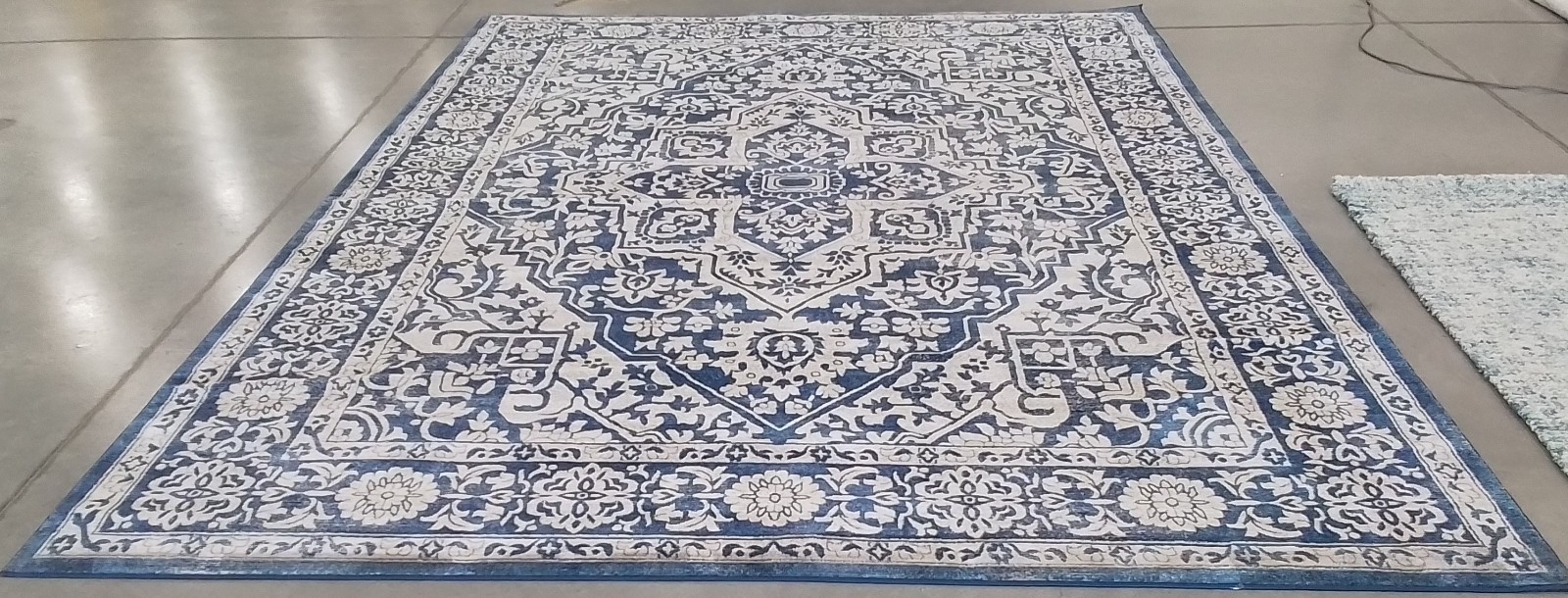 IVORY / NAVY 10′-0″ x 13′-0″ Back Stain Rug, Reduced Price 1172777909 BNT832A-10