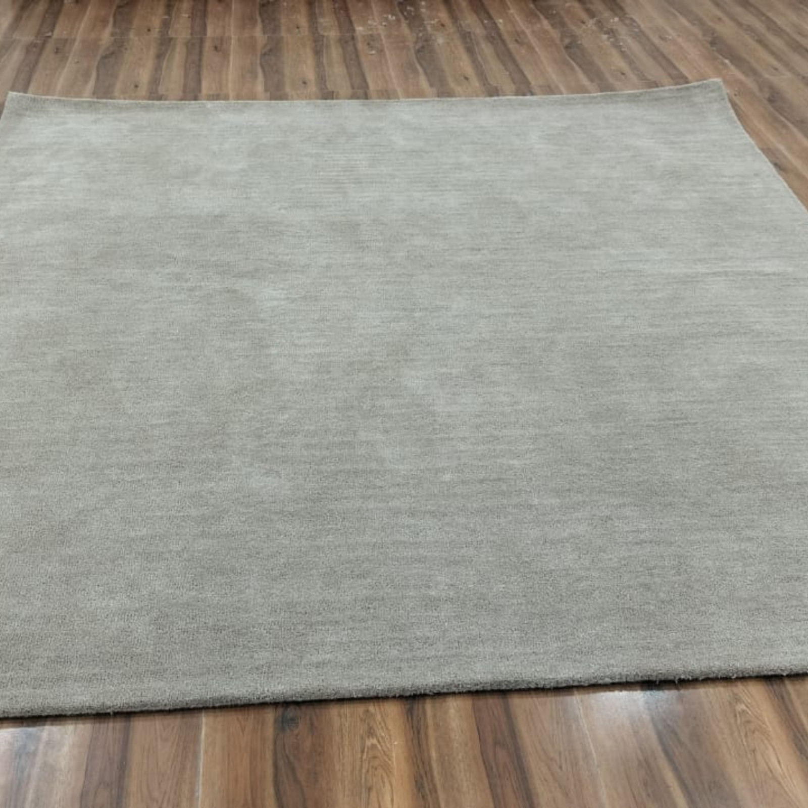 Hand Tufted Solid Grey Wool Area Rug Modern Plush Carpet Living Room Decor