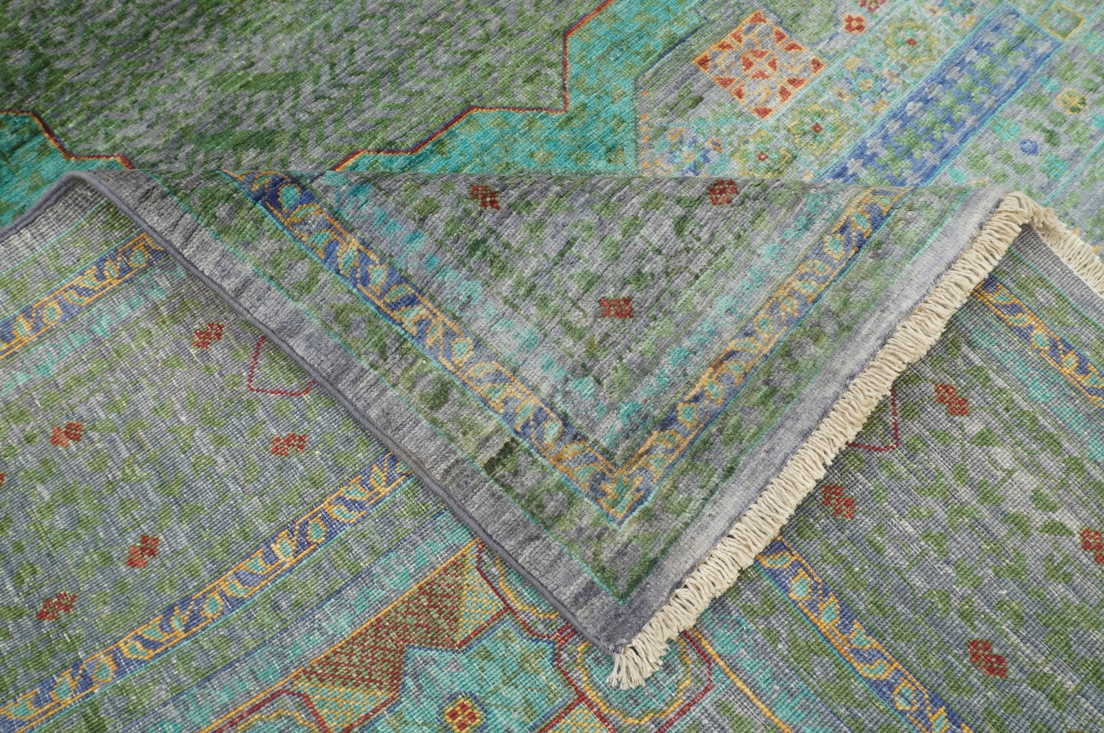 6×8 ft Gray Mamluk Afghan Hand Knotted Wool Medallion Rug