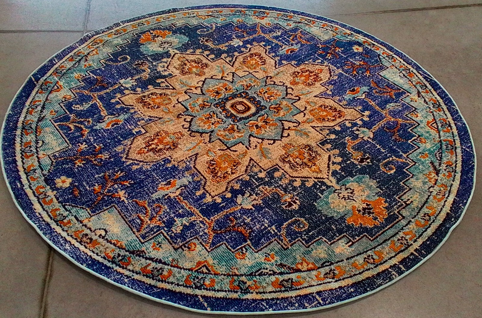 BLUE / LIGHT BLUE 6′-7″ x 6′-7″ Flaw in Rug, Reduced Price 1172766968 MAD473M-7R