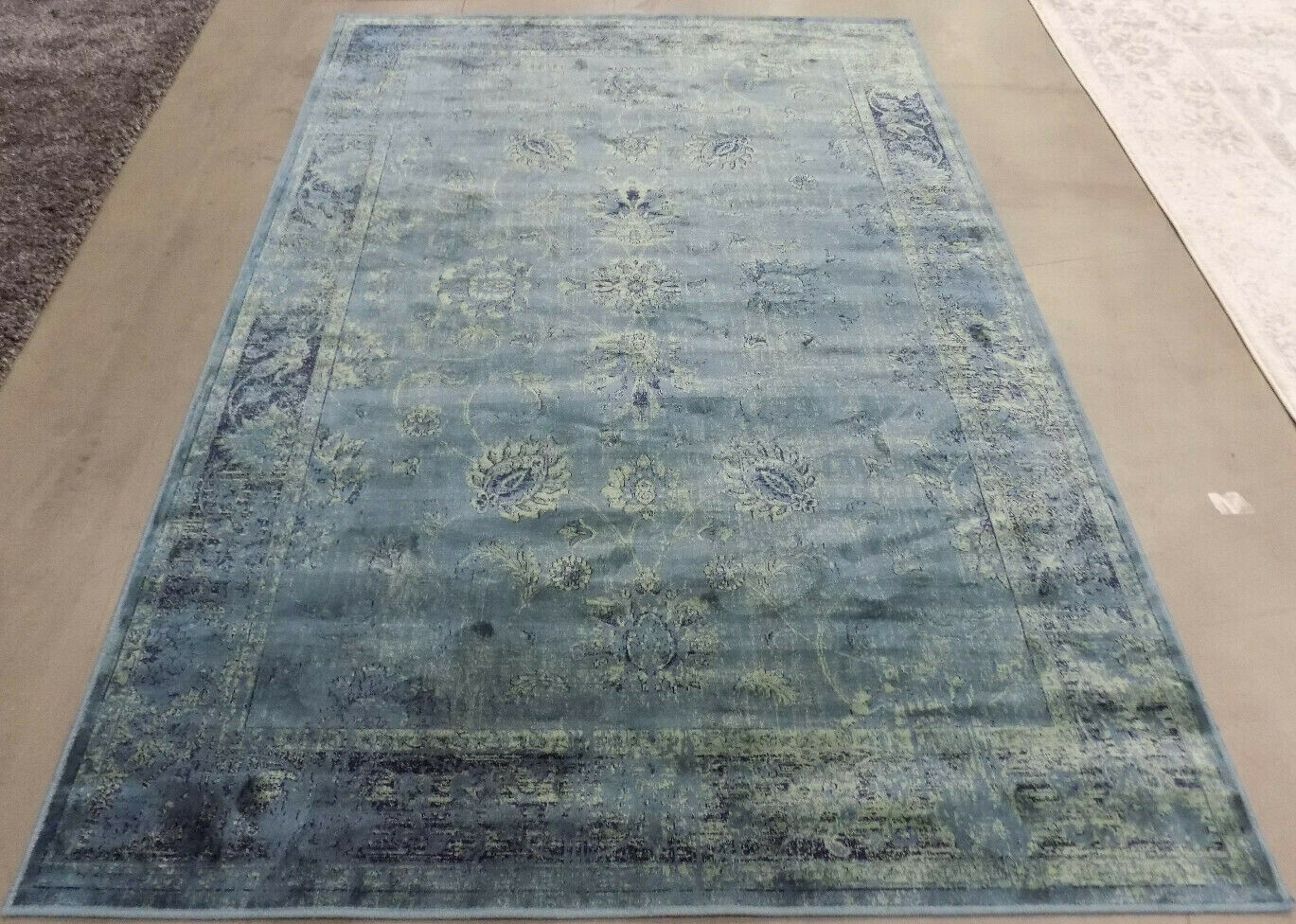 MULTI 5′-3″ X 7′-6″ Pressed Pile Rug Reduced Price 1172578583 VTGB117-2220-5