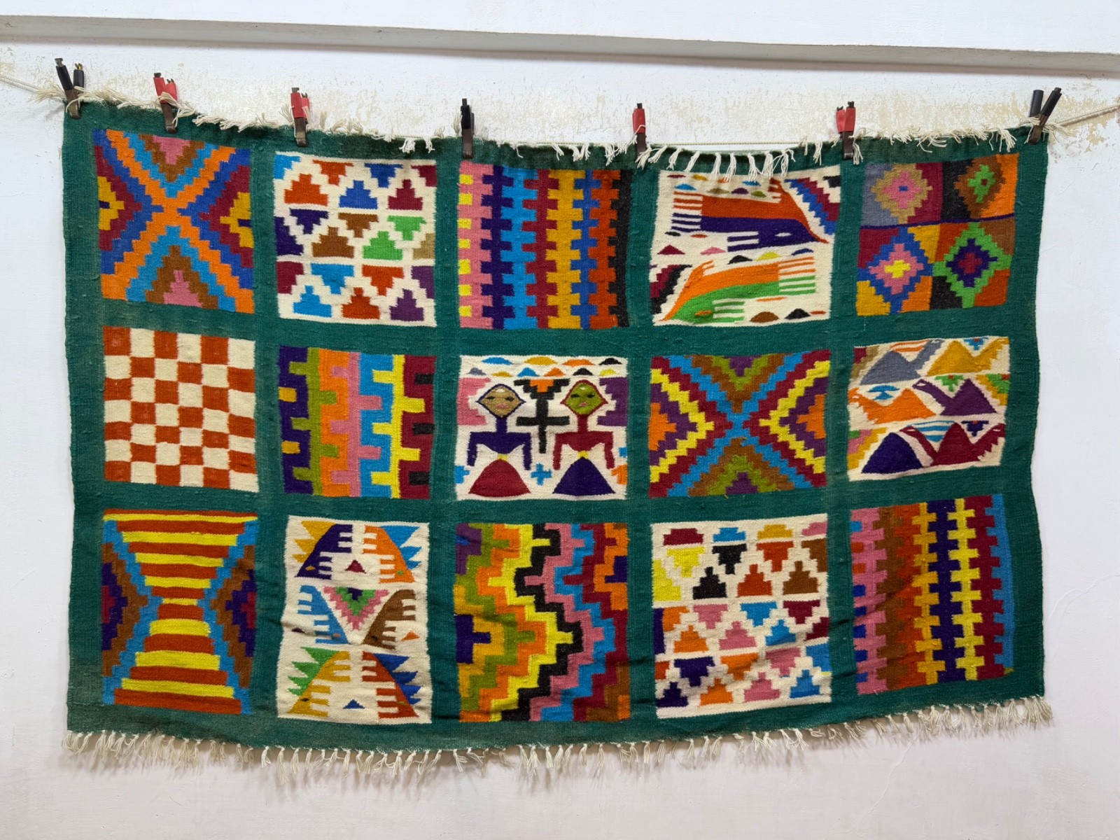 Vintage Beautiful Hand Woven Tunisian Wool Weaving Tapestry Kilim Rug 85×140 Cm