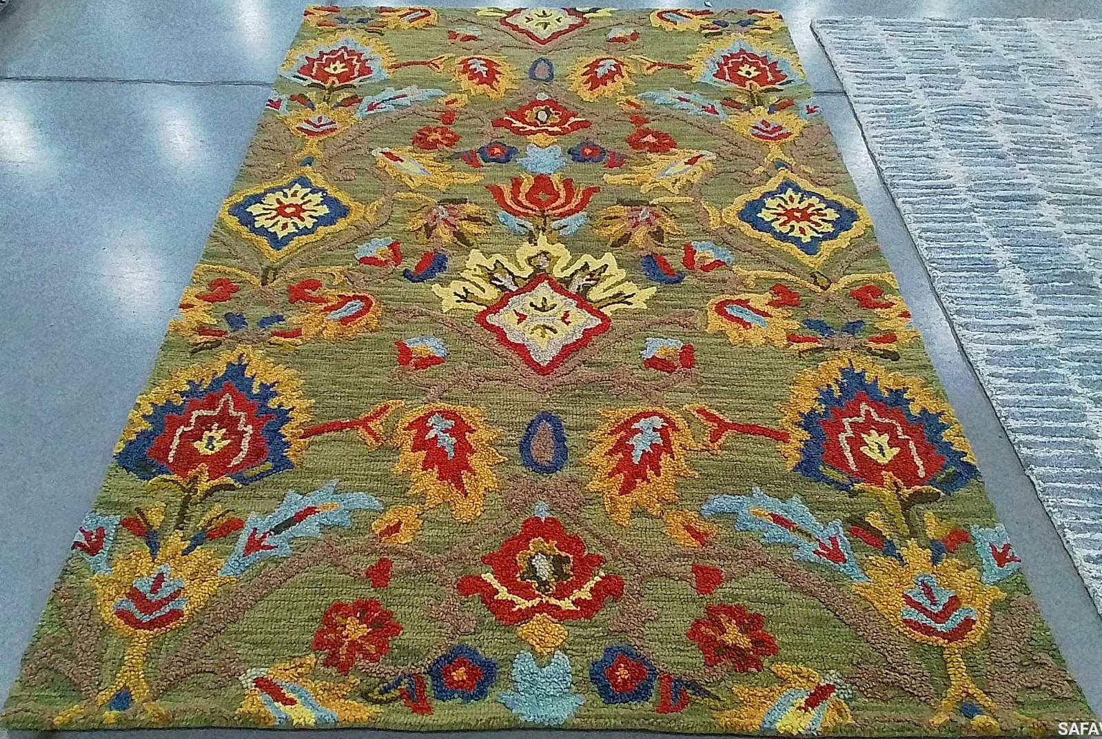 GREEN / MULTI 5′-0″ x 8′-0″ Flaw in Rug, Reduced Price 1172784399 BLM402B-5