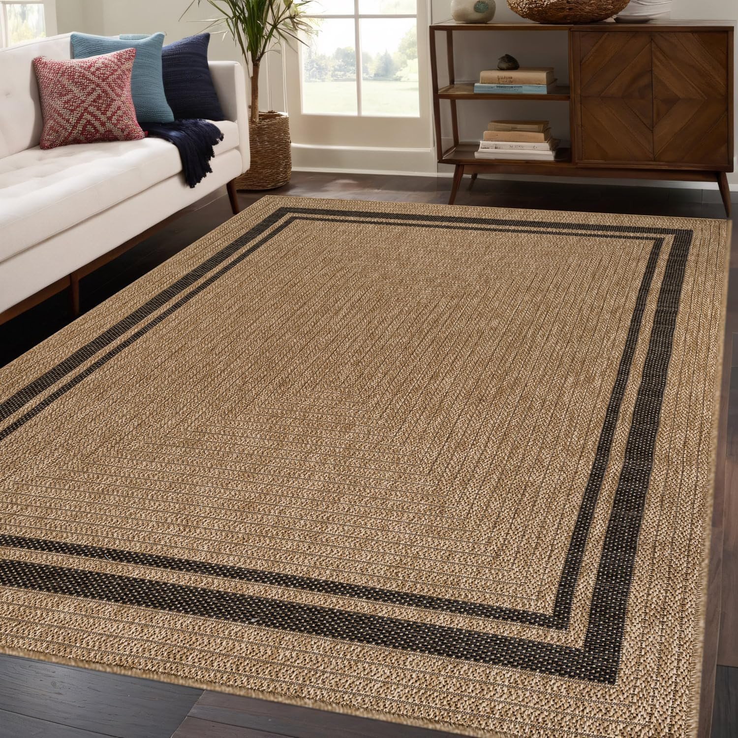Stain-Resistant 5×7 Washable Jute Bordered Rug for Indoor/Outdoor Use