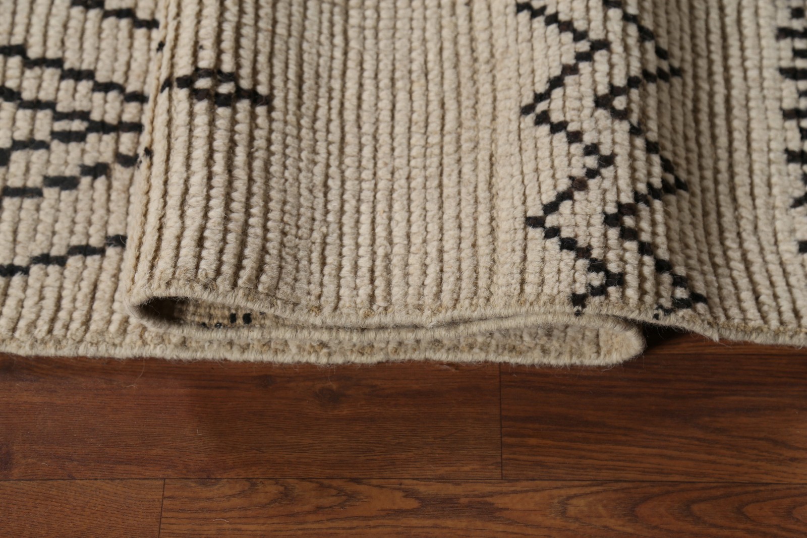 Handmade Ivory Moroccan Rug 6×9 Ft Oriental Living Room Area Rug Wool Carpet