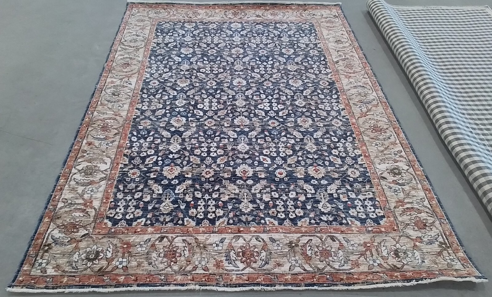 NAVY / BEIGE 5′-3″ x 7′-6″ Back Stain Rug, Reduced Price 1172769135 HRL701N-5