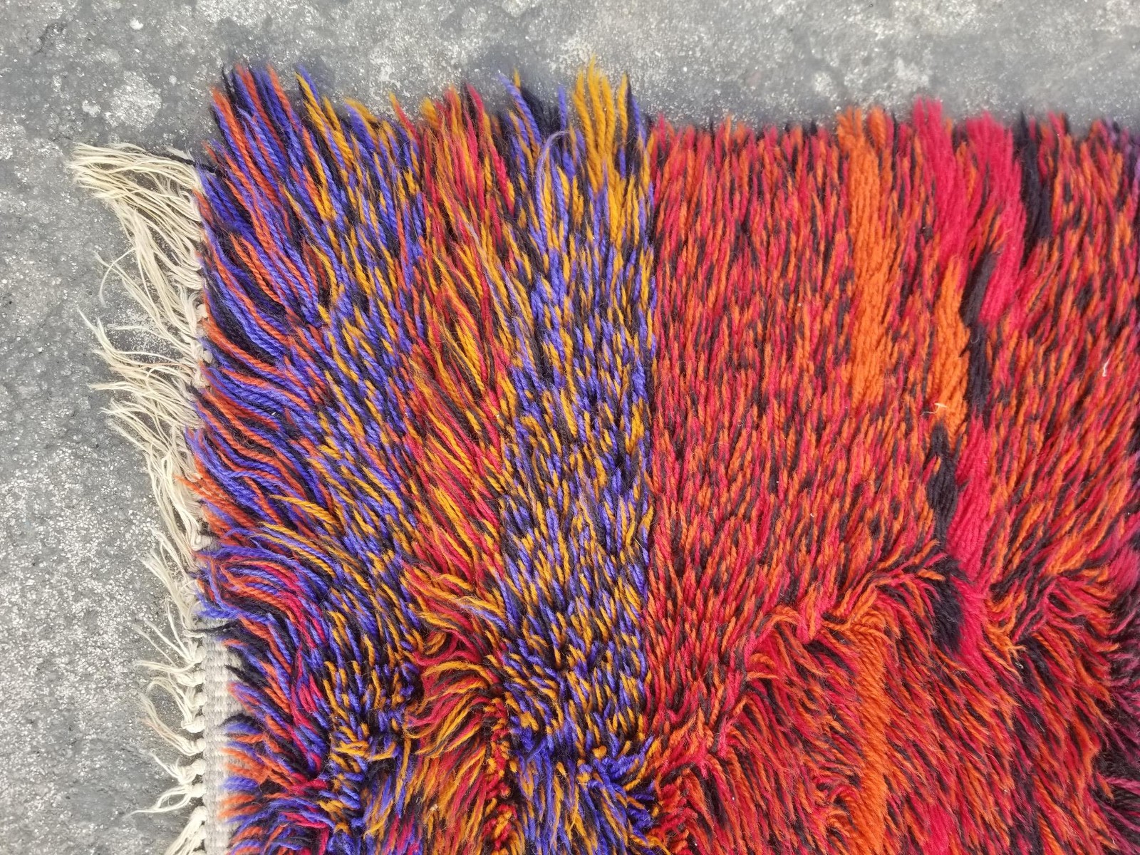 Vintage Traditional Handmade Swedish Rya Wool Multicolor Shag Rug 37x27in