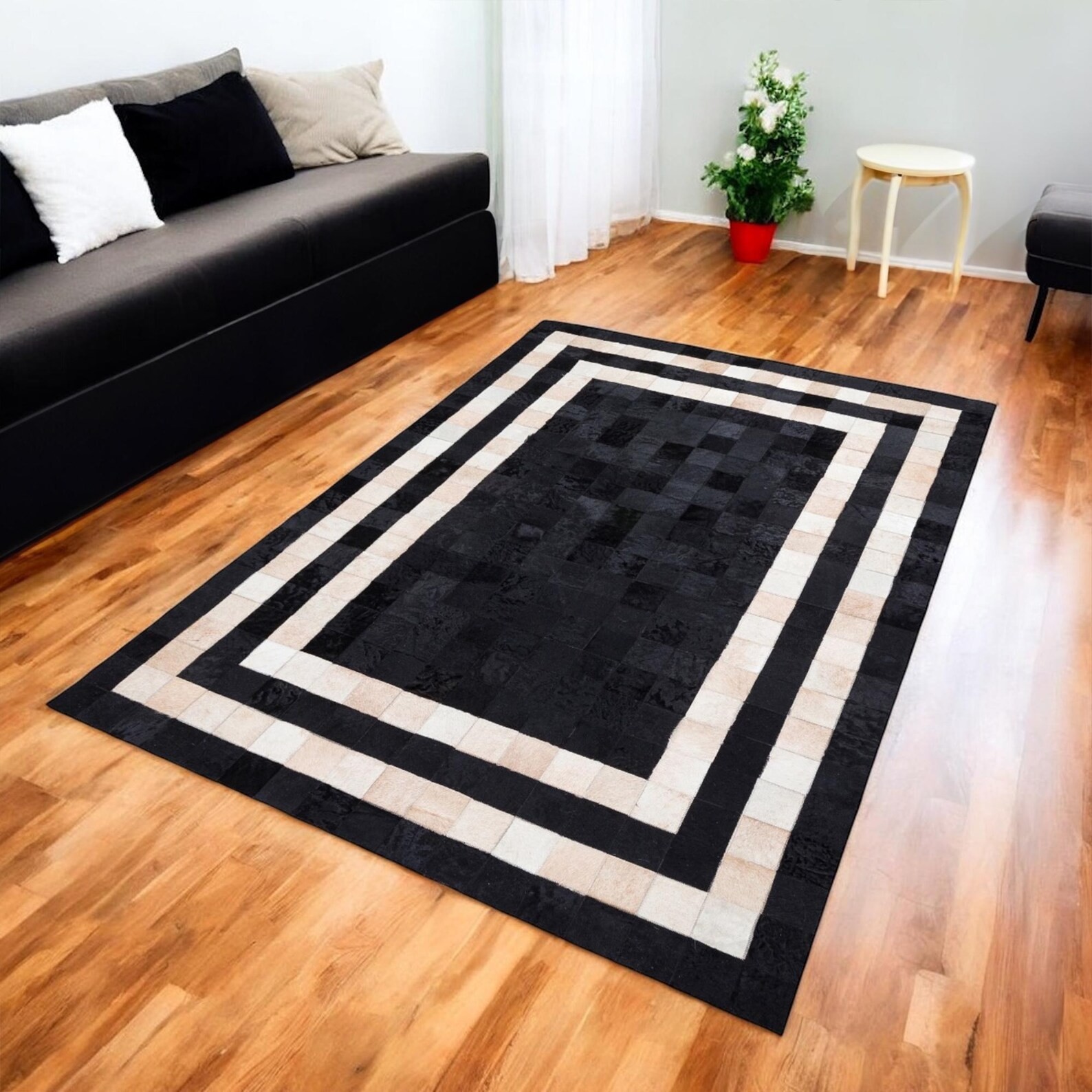 Black White Cowhide Leather Patchwork Rug Hair On Hide Area Rug Modern Living Ro