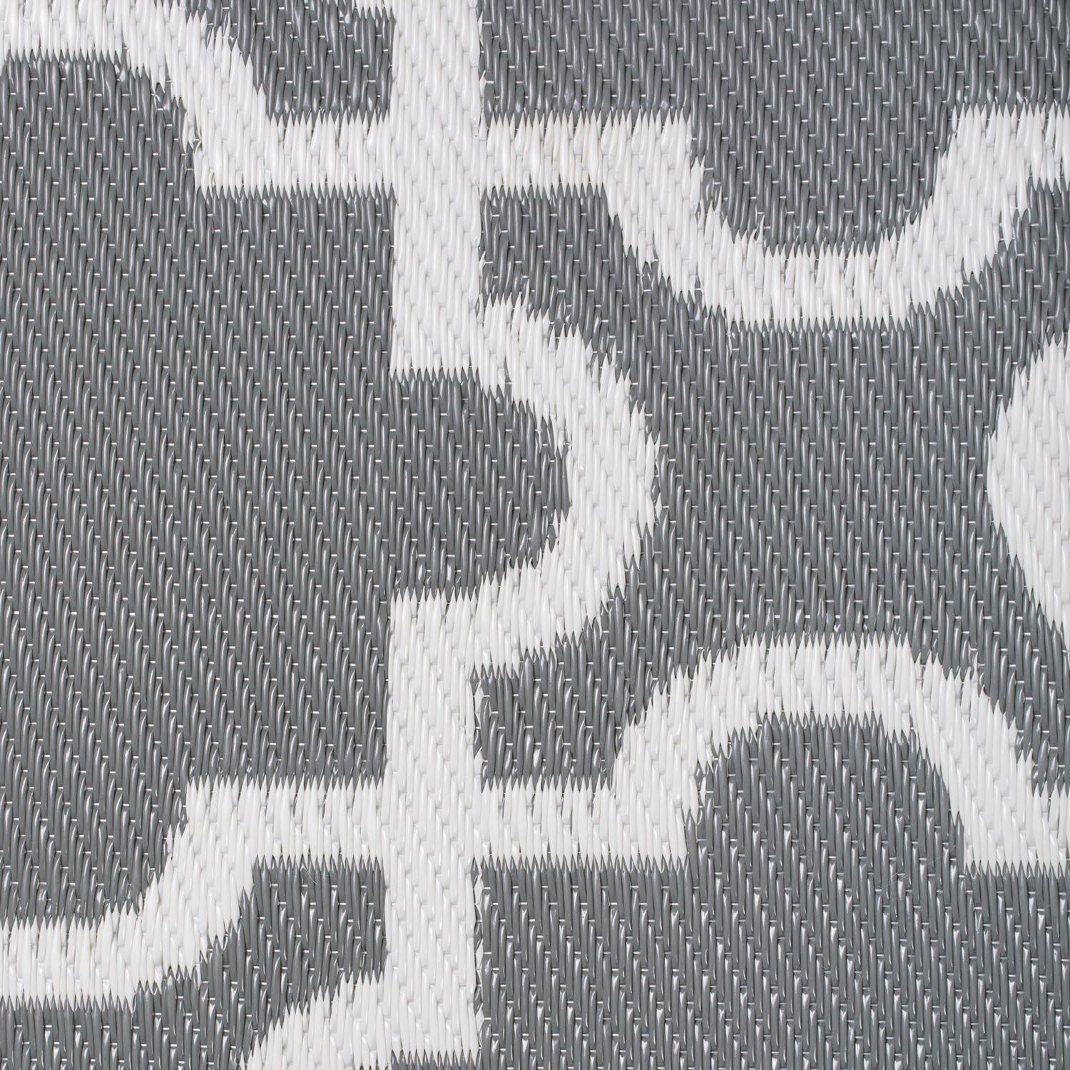 Reversible Outdoor Lattice Woven Rug, 4X6 Ft, Gray